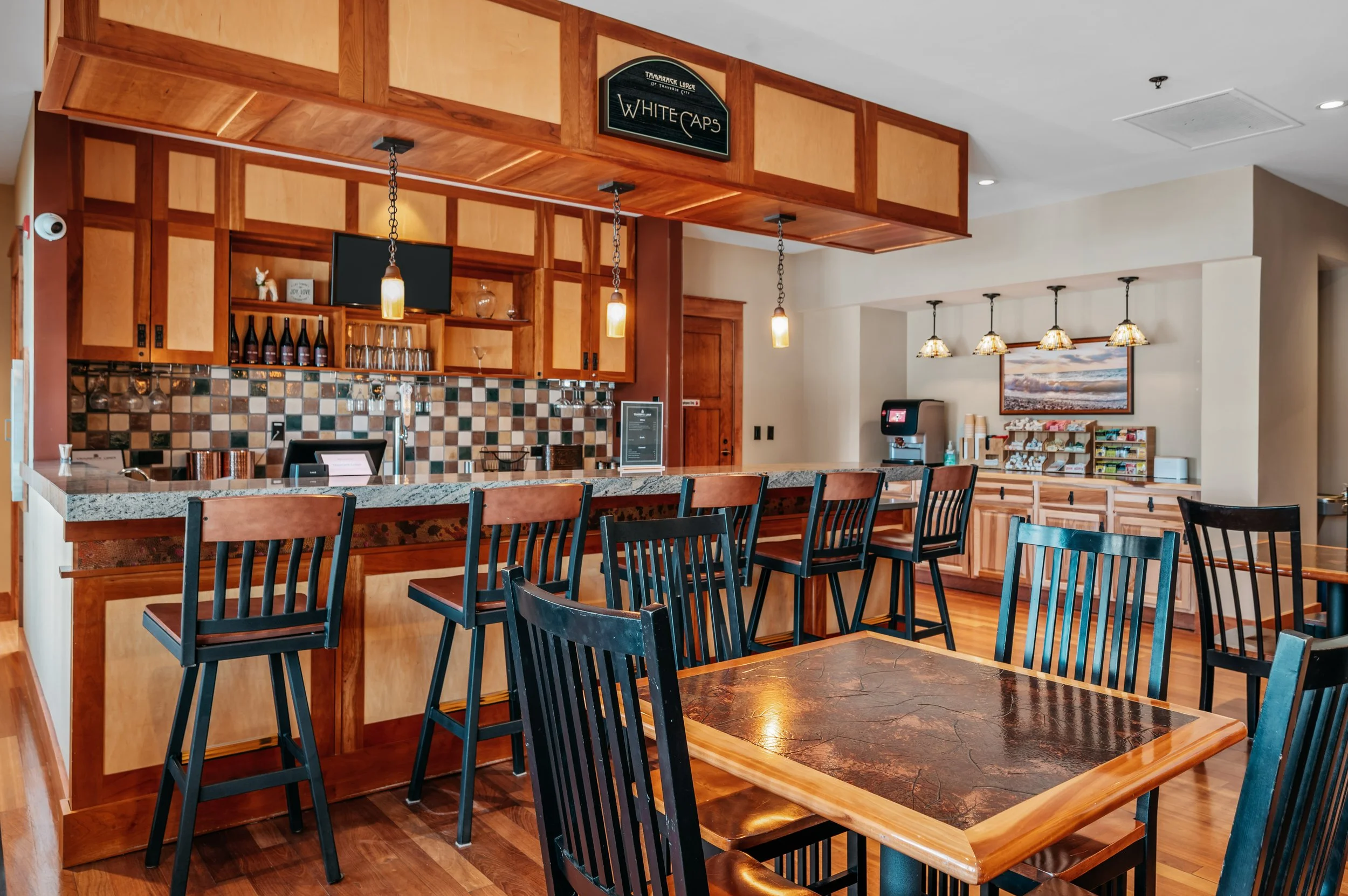 Whitecaps Bar
Indoor bar, opening July 2026.