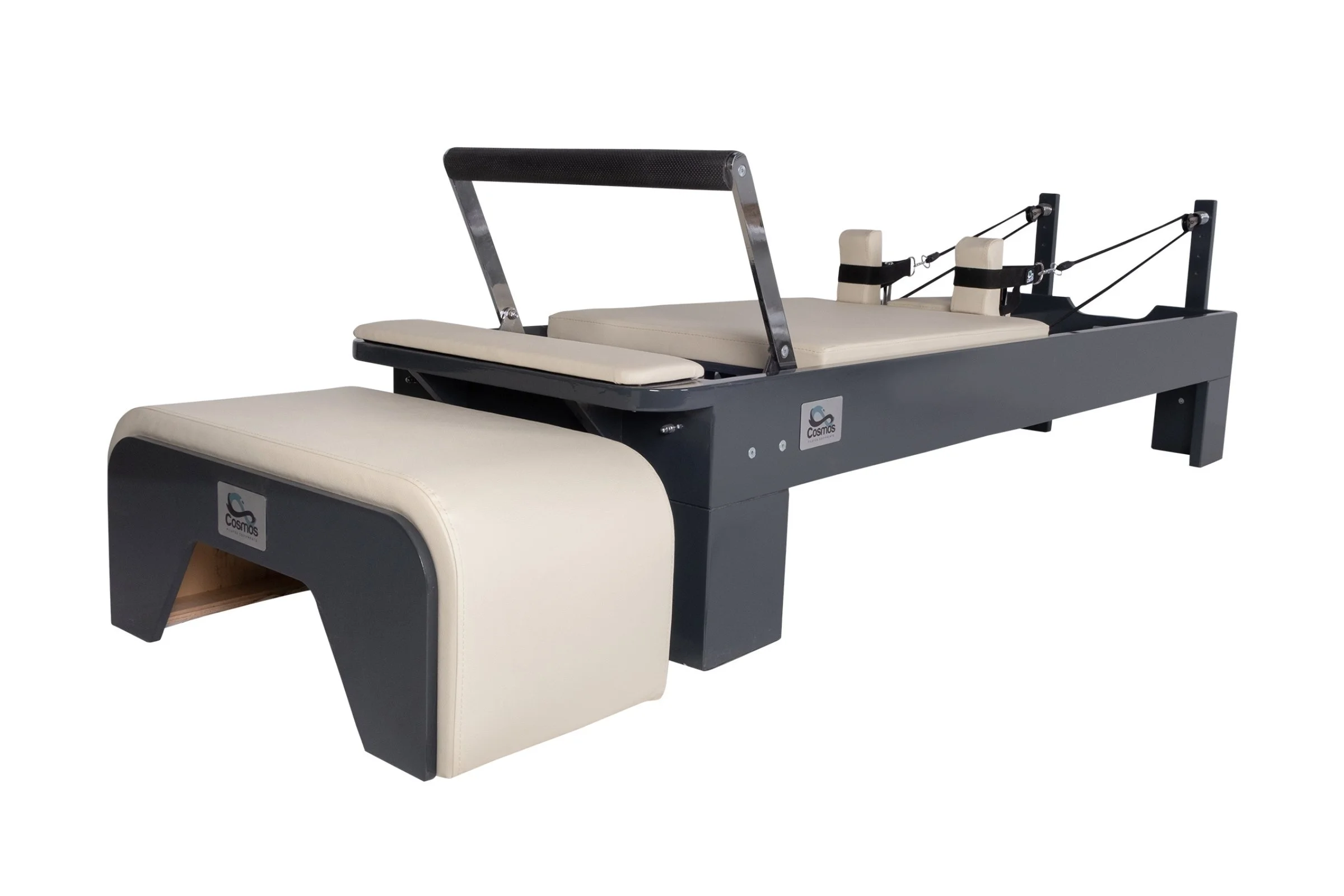 A lithotherapy machine with padded surfaces, straps, and a metal frame, used for wellness treatments.