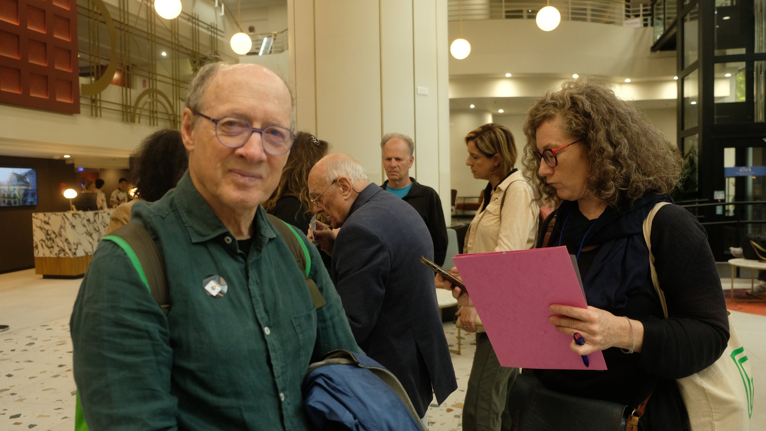 Yoram Mouchenik and Laurence Klejman from France, who volunteered at the Conference.
