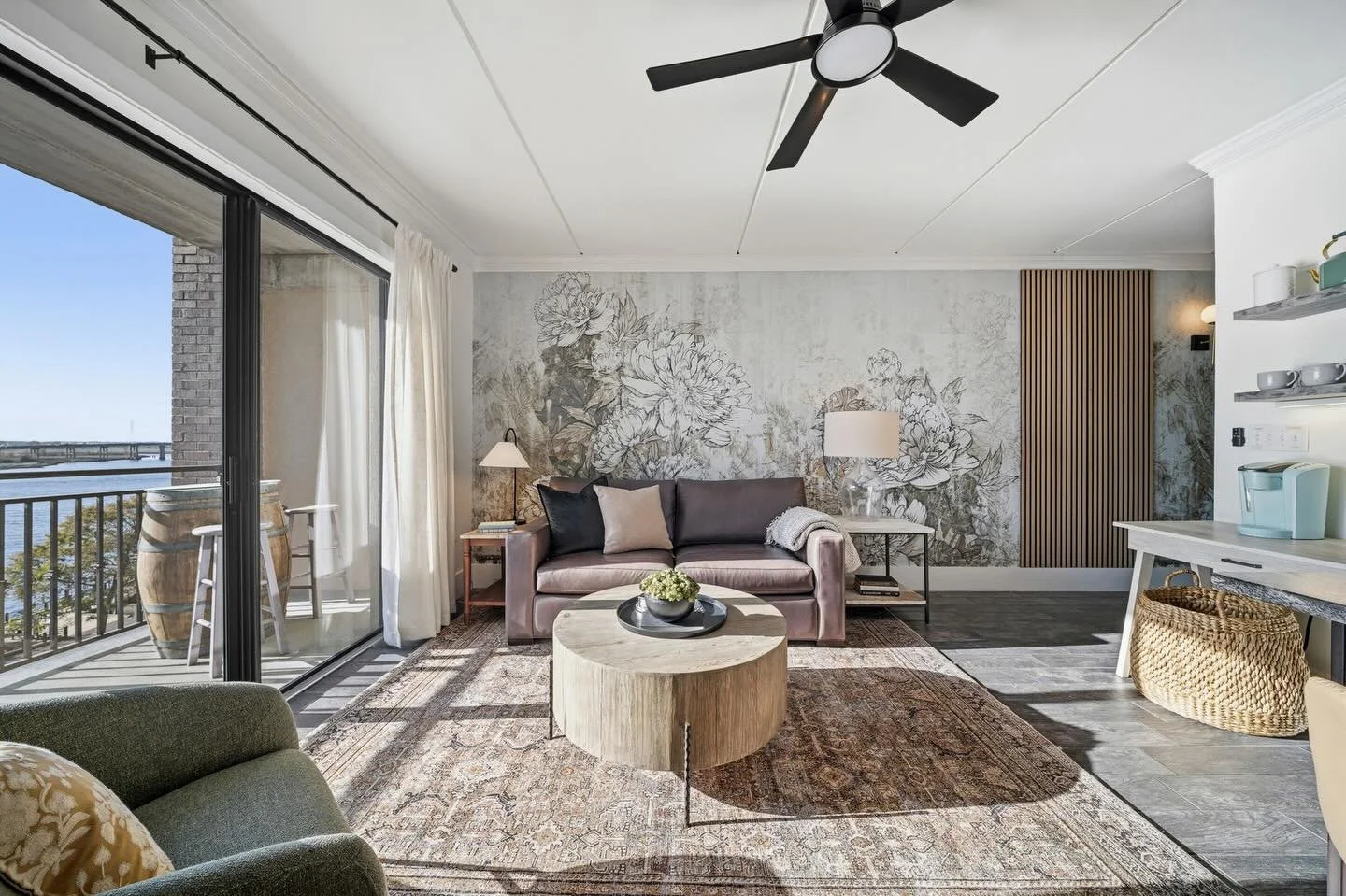 this was a fun space to capture. 😍

got a listing ready for the market? let&rsquo;s get your media package together so you can make it live!

#realestatemedia #realestate #wilmington #beach #photo