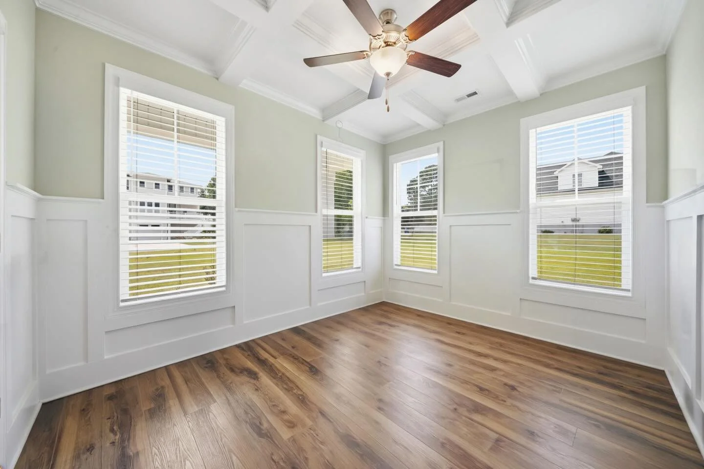 A beautiful space with natural light. ✨
#realestatemedia #realestate #wilmingtonnc #photographer