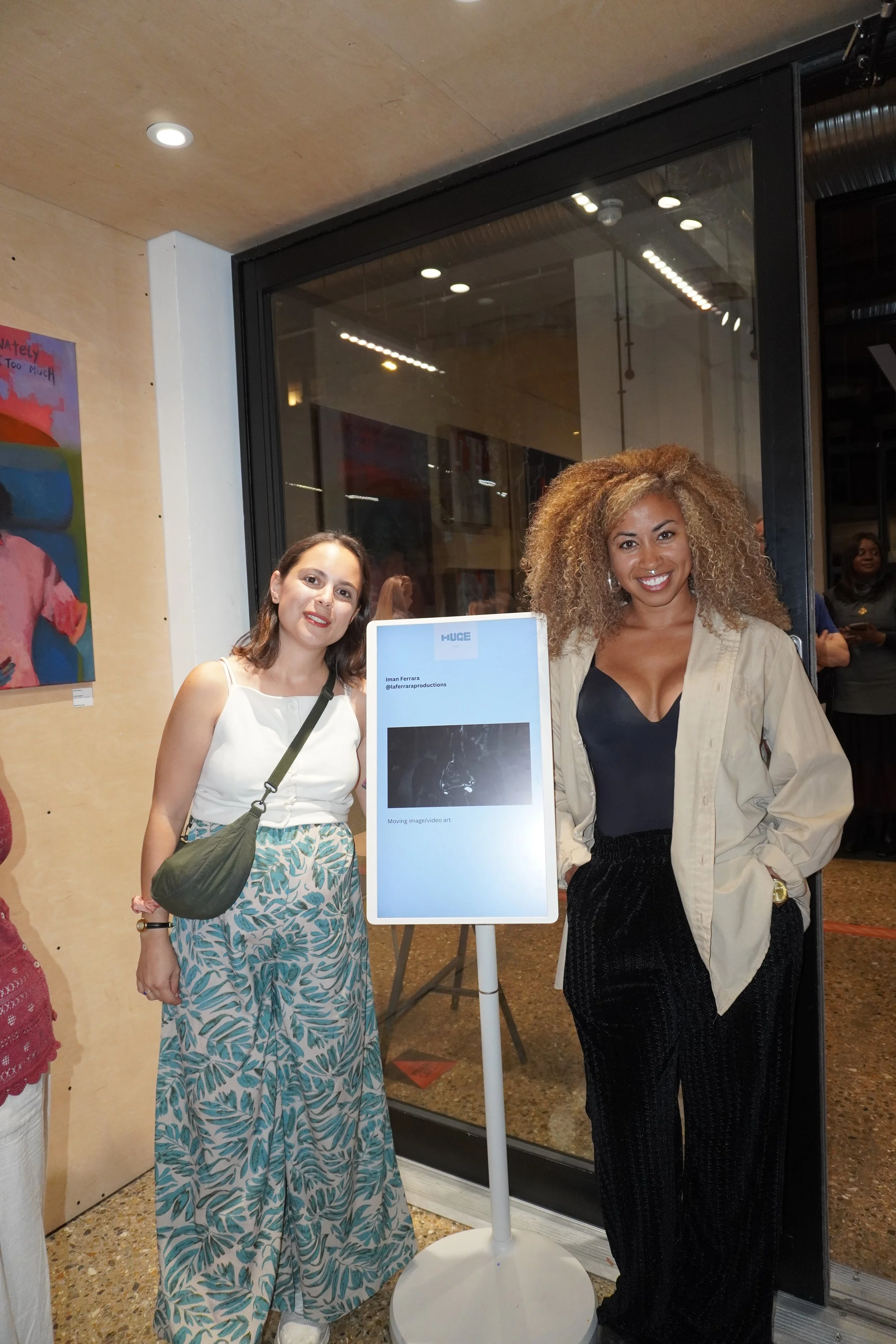 hugegallery (350).JPG