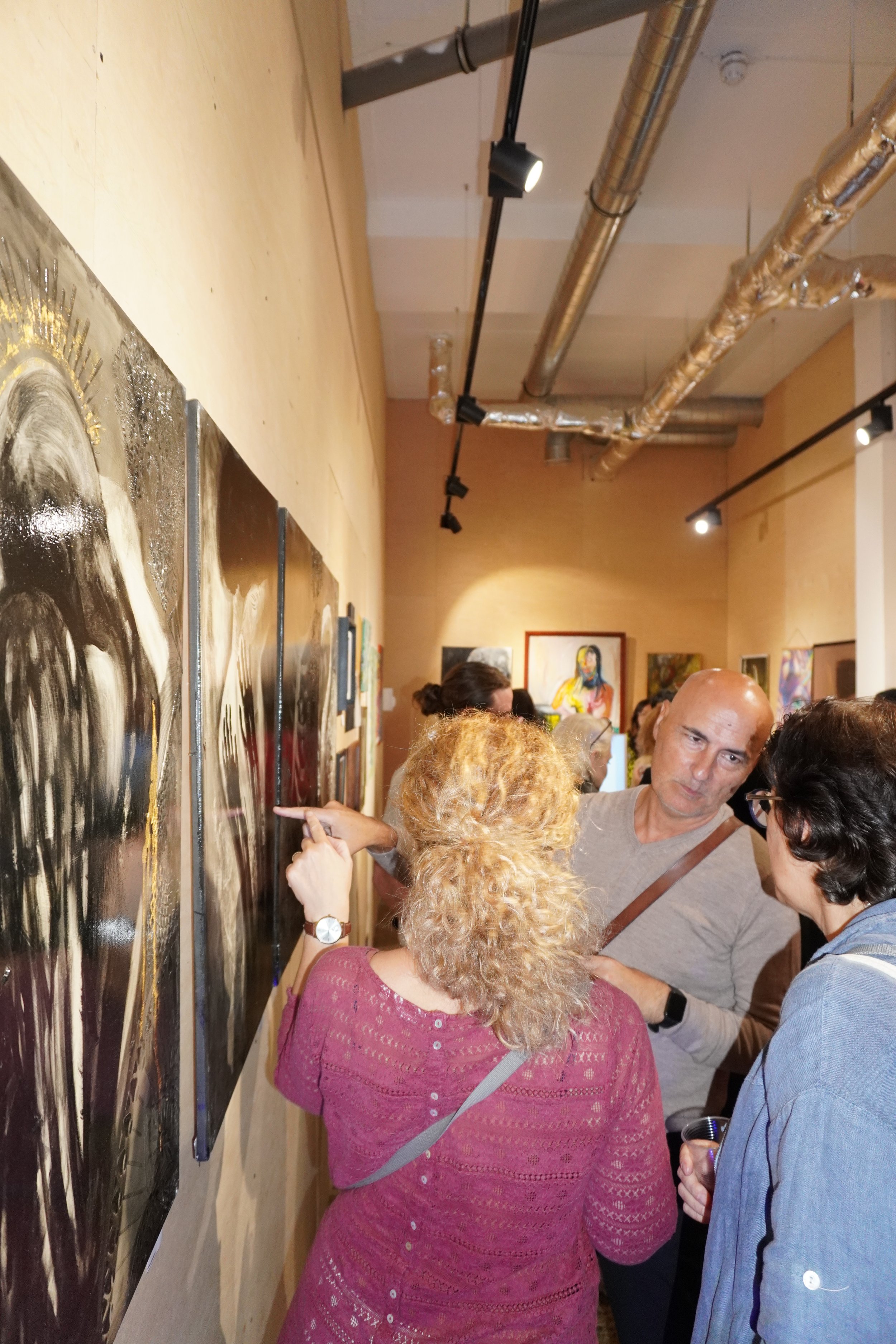 hugegallery (309).JPG