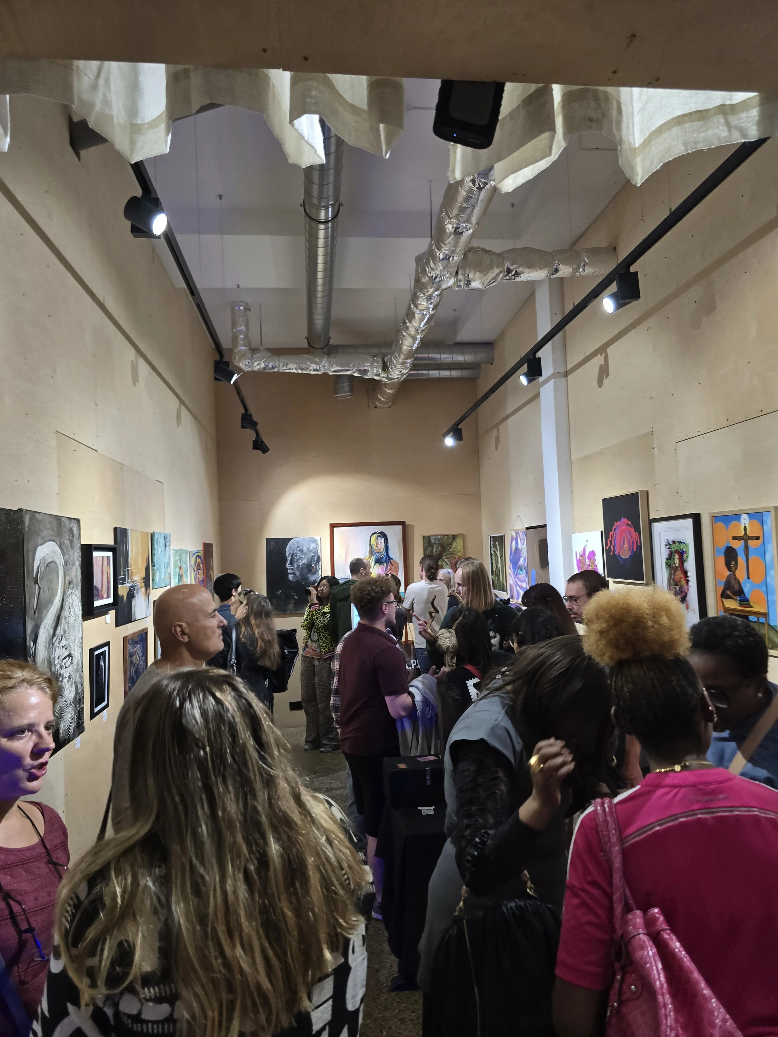 hugegallery (335).jpg