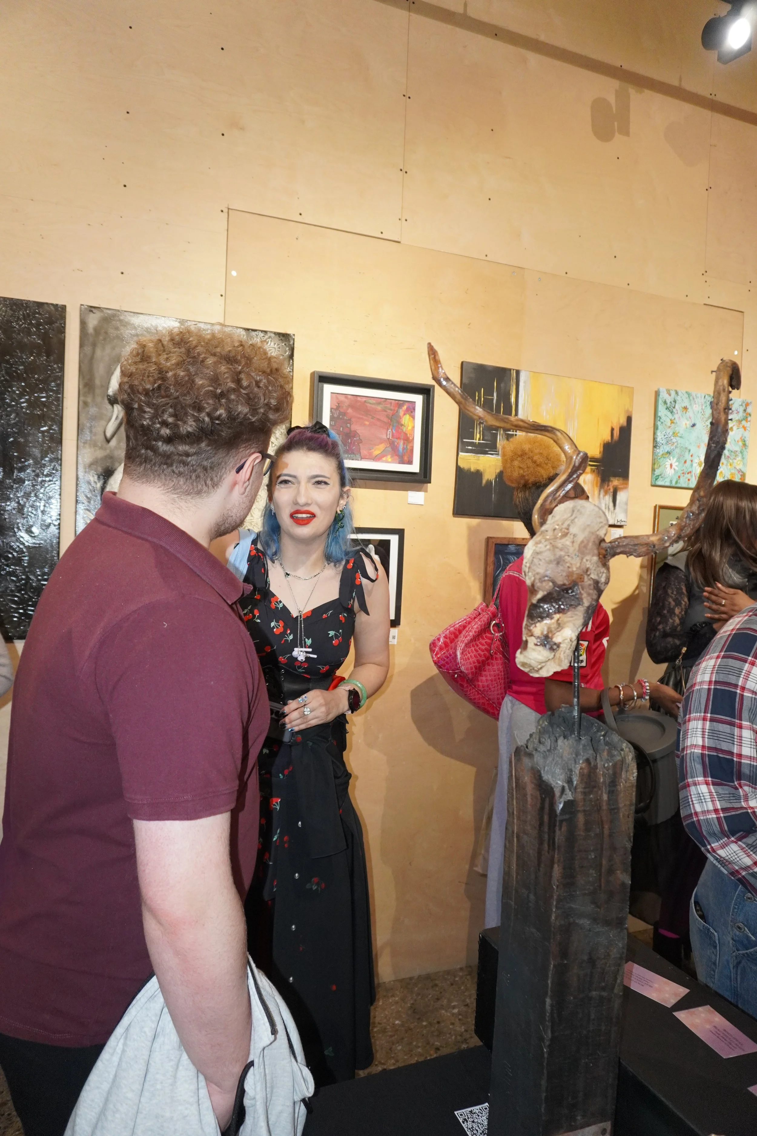 hugegallery (361).JPG