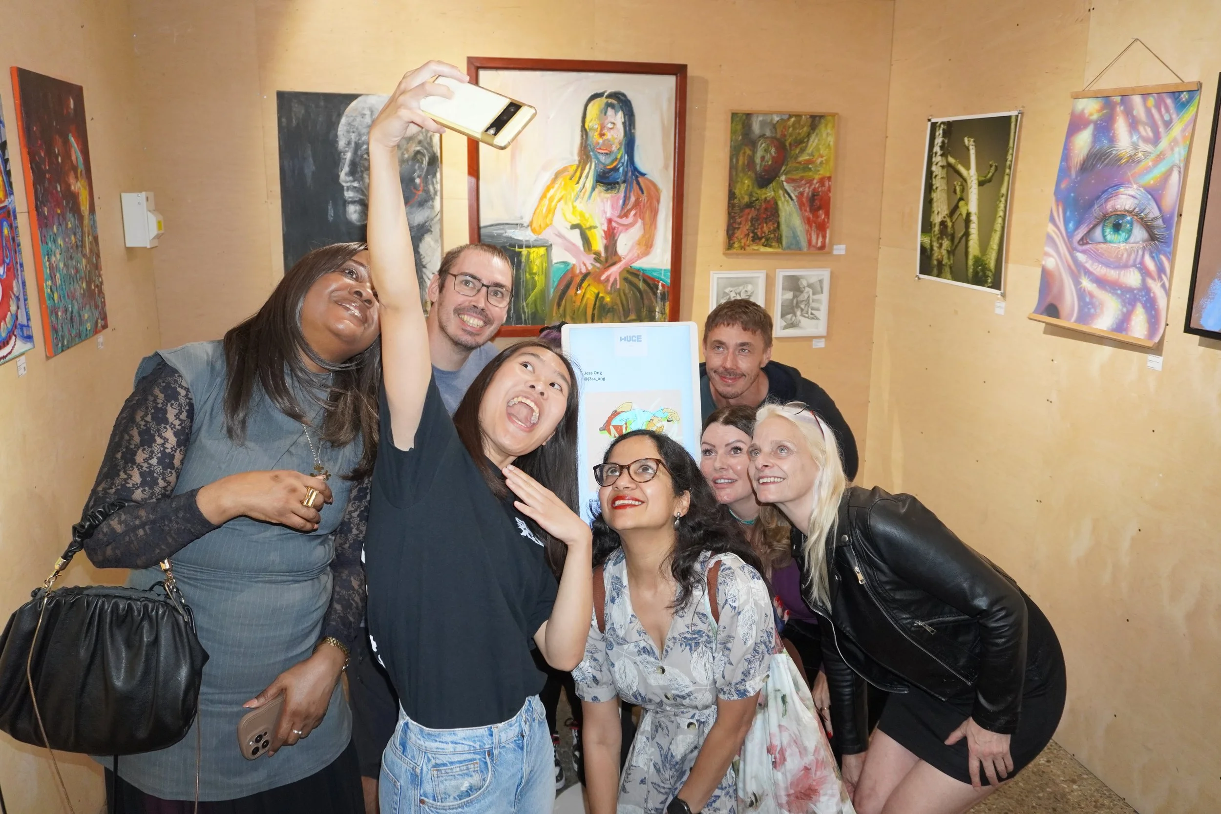 hugegallery (234).JPG