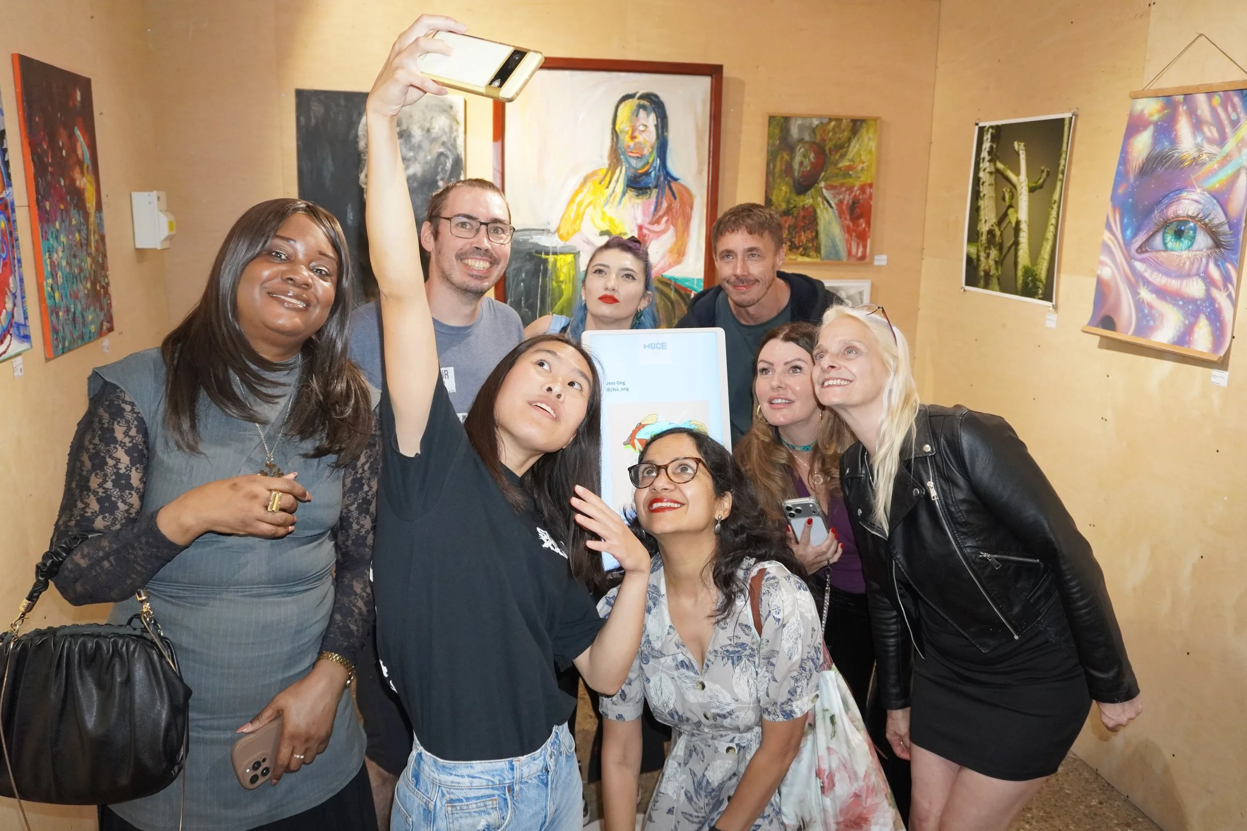 hugegallery (226).JPG