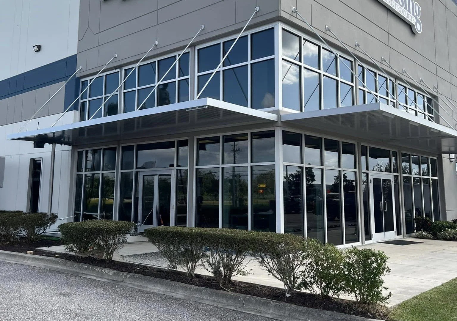 Lansing office aluminum canopy
