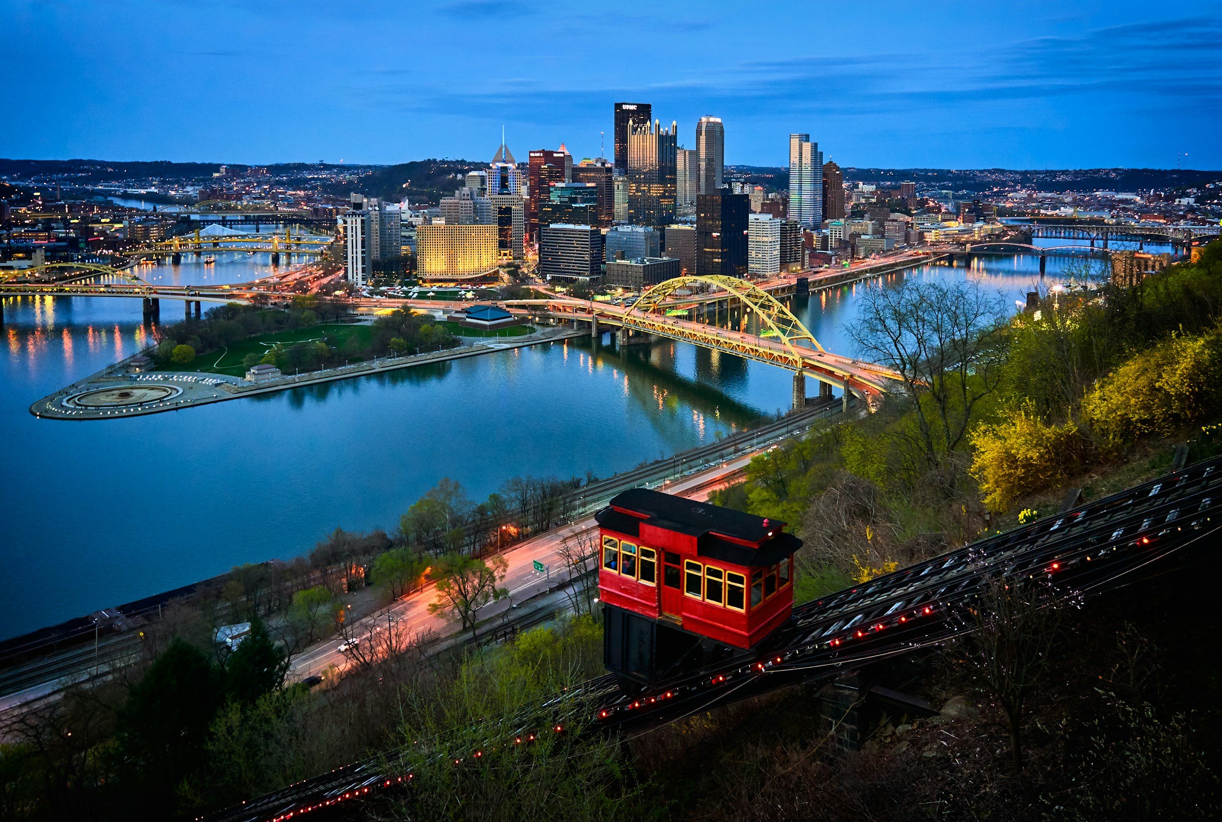 🌉 Why Pittsburgh? Your Next Great Visit... or Forever Home!