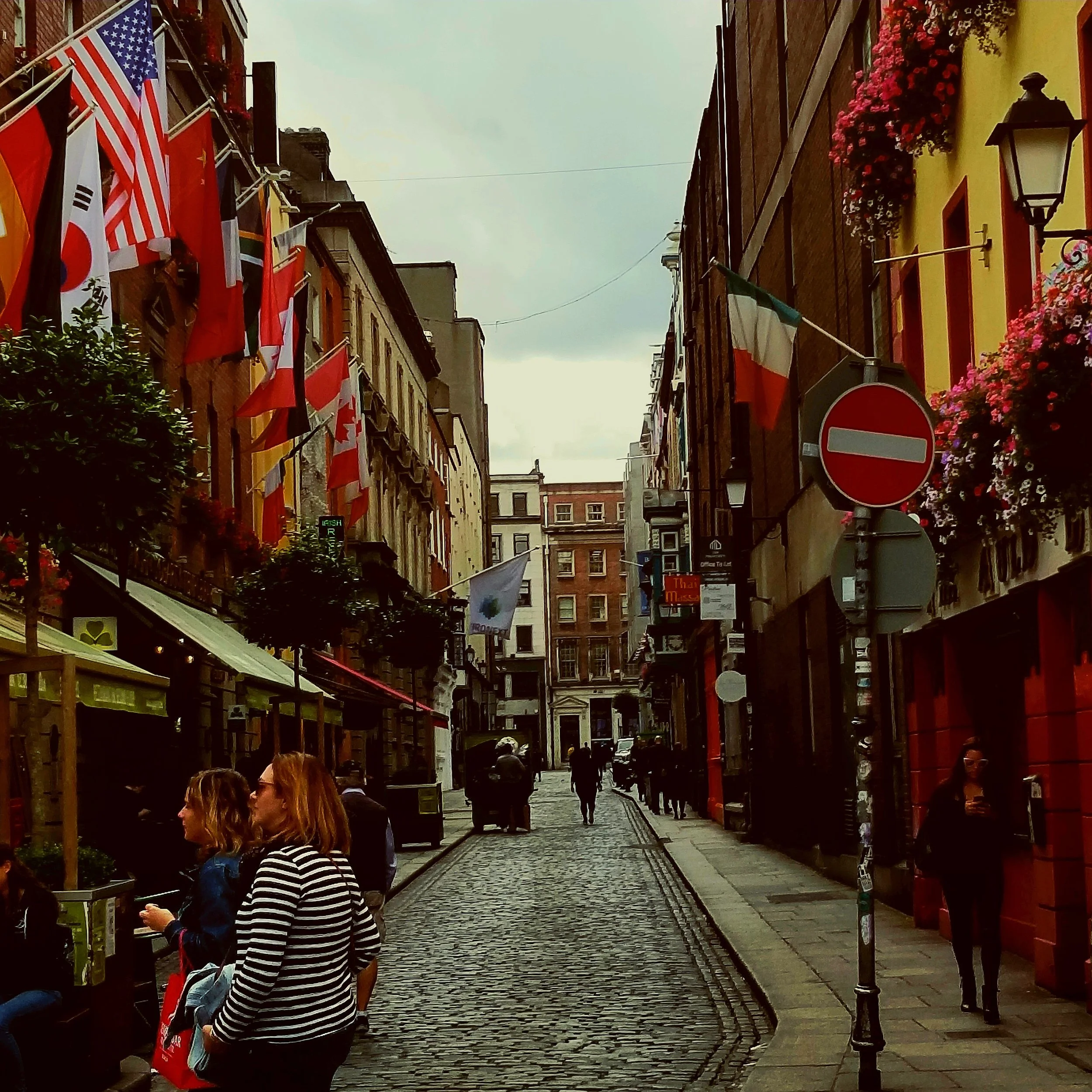 Flags and Cobblestones (CANVAS)