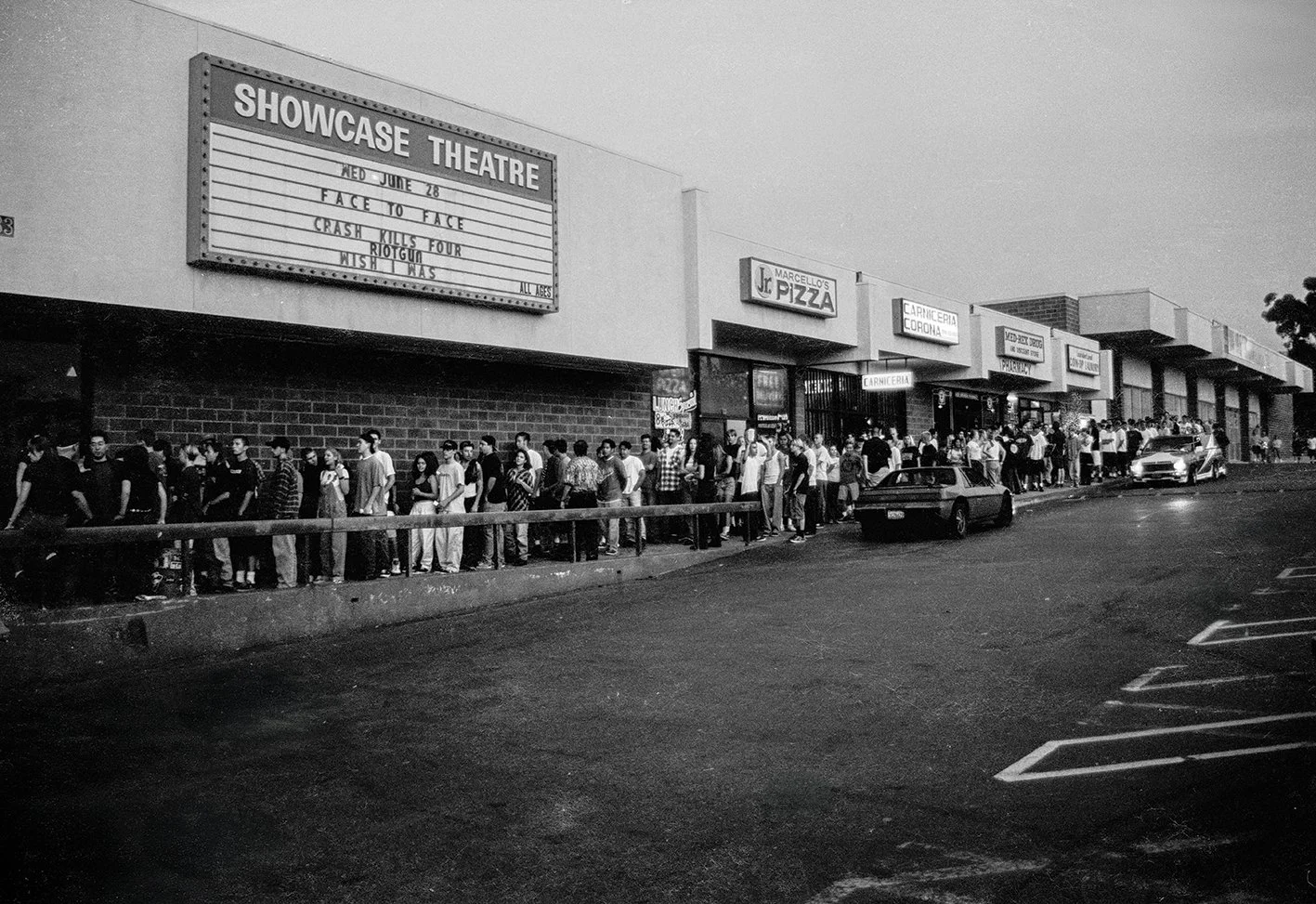 Lining up at the Showcase
Theatre, 1996. Photo by Mike
Moriatis