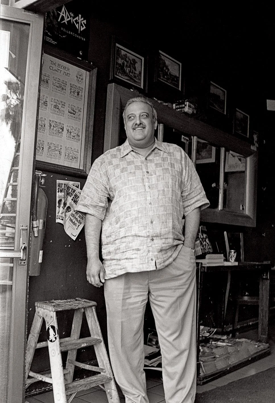 Ezzat Soliman at the entrance to
Showcase Theatre. Courtesy of
Sharein Soliman