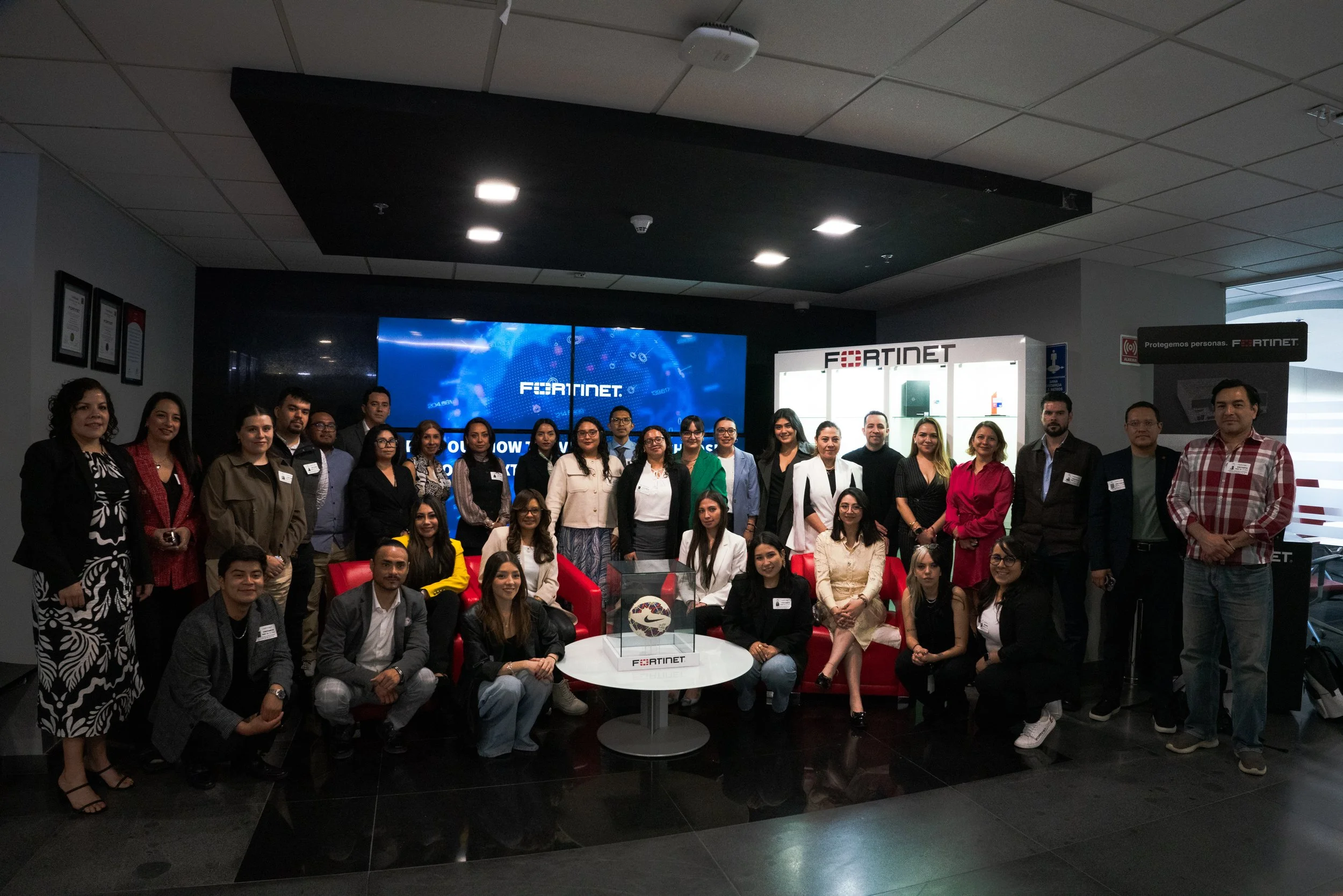 FORTINET x @NellaBertana 16.jpg