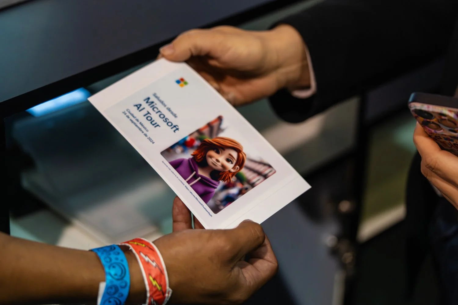 Microsoft - Hub_ Networking WS105.jpg