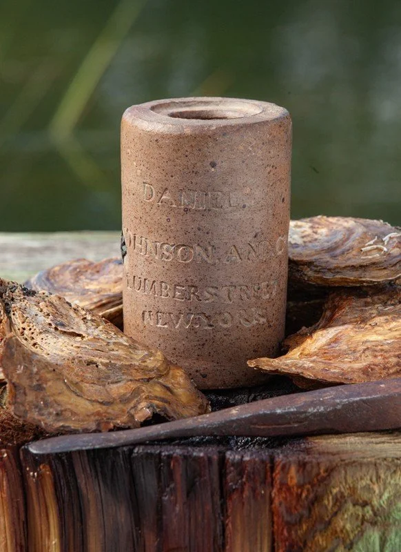 A picture of a ceramic vessel