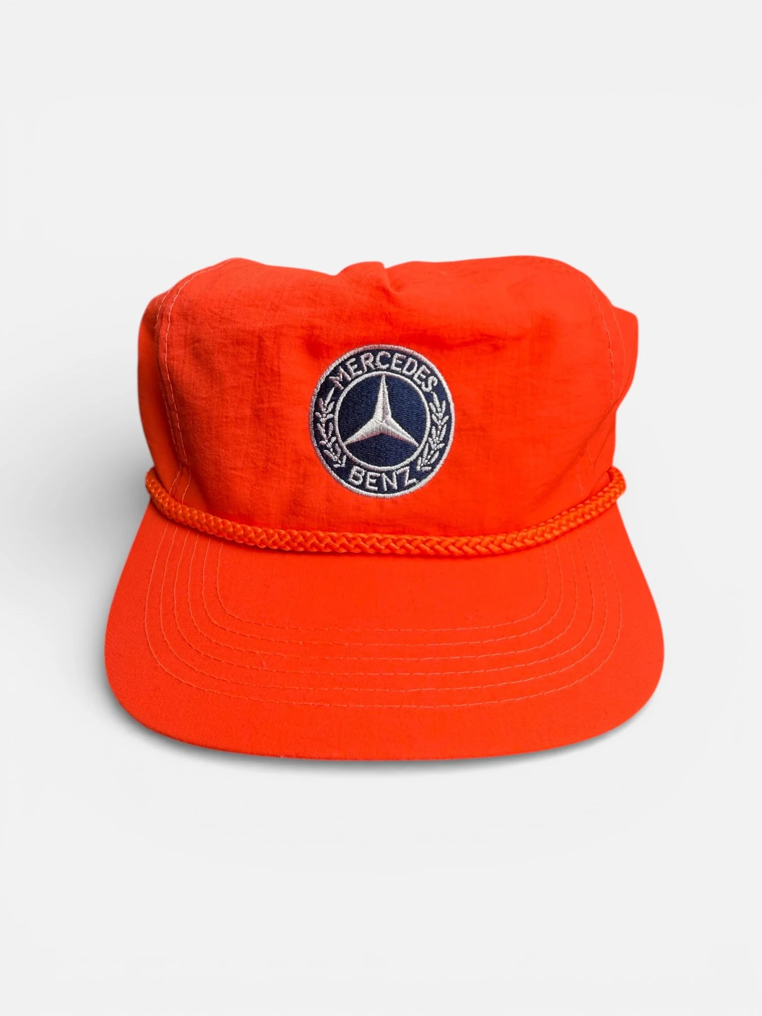 Mercedes hat late (1980s)