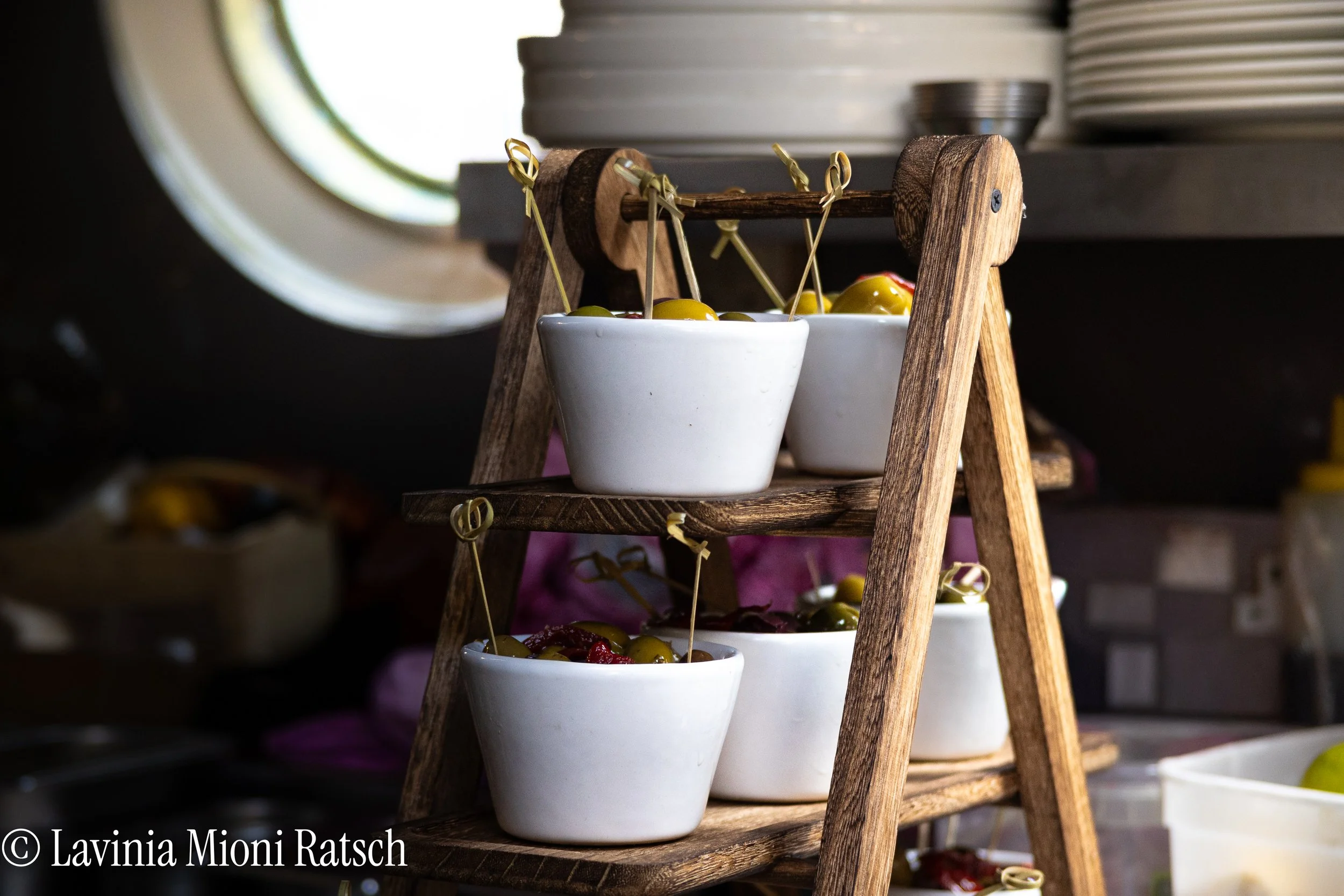 The Seagarden and Grill Boat-2672.jpg