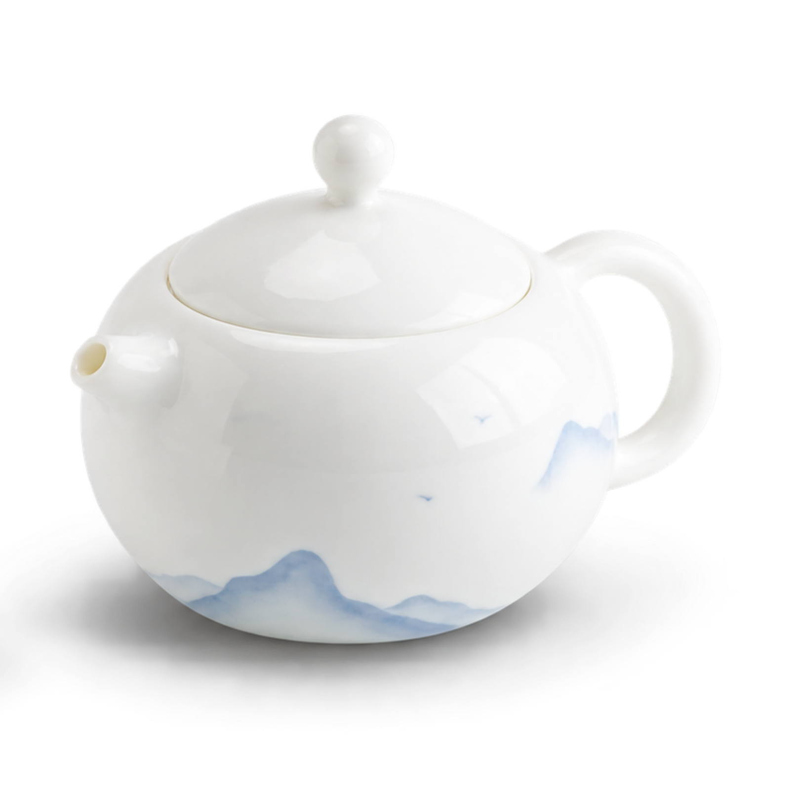 Théière en porcelaine blanche — Sur un chemin de Montagne