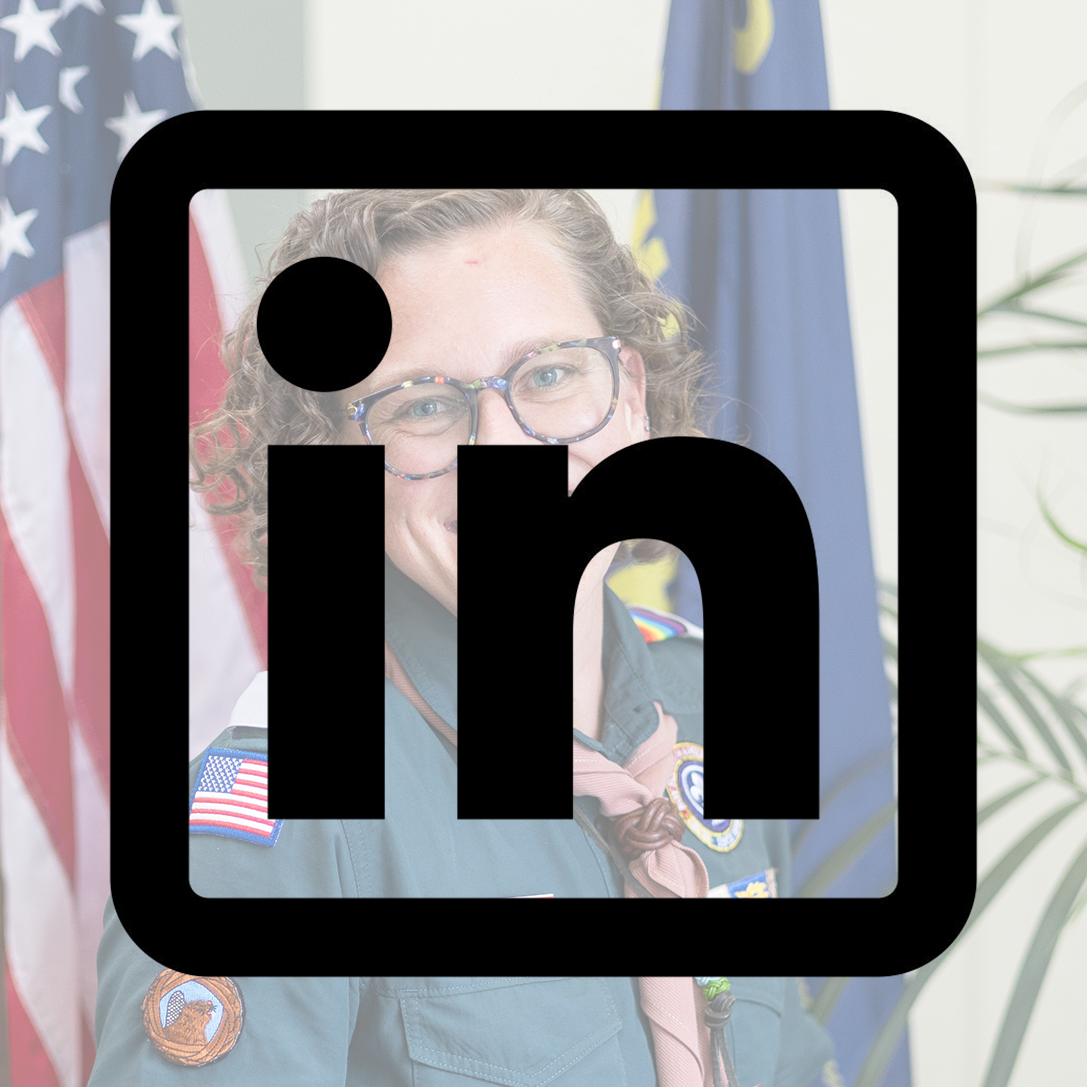 LinkedIn icon with Kara's profile picture