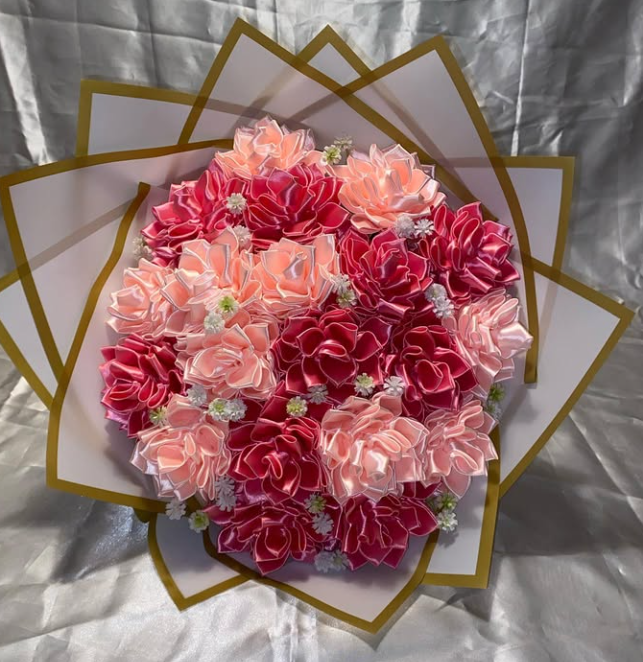 Ramo de Dalias_2.png