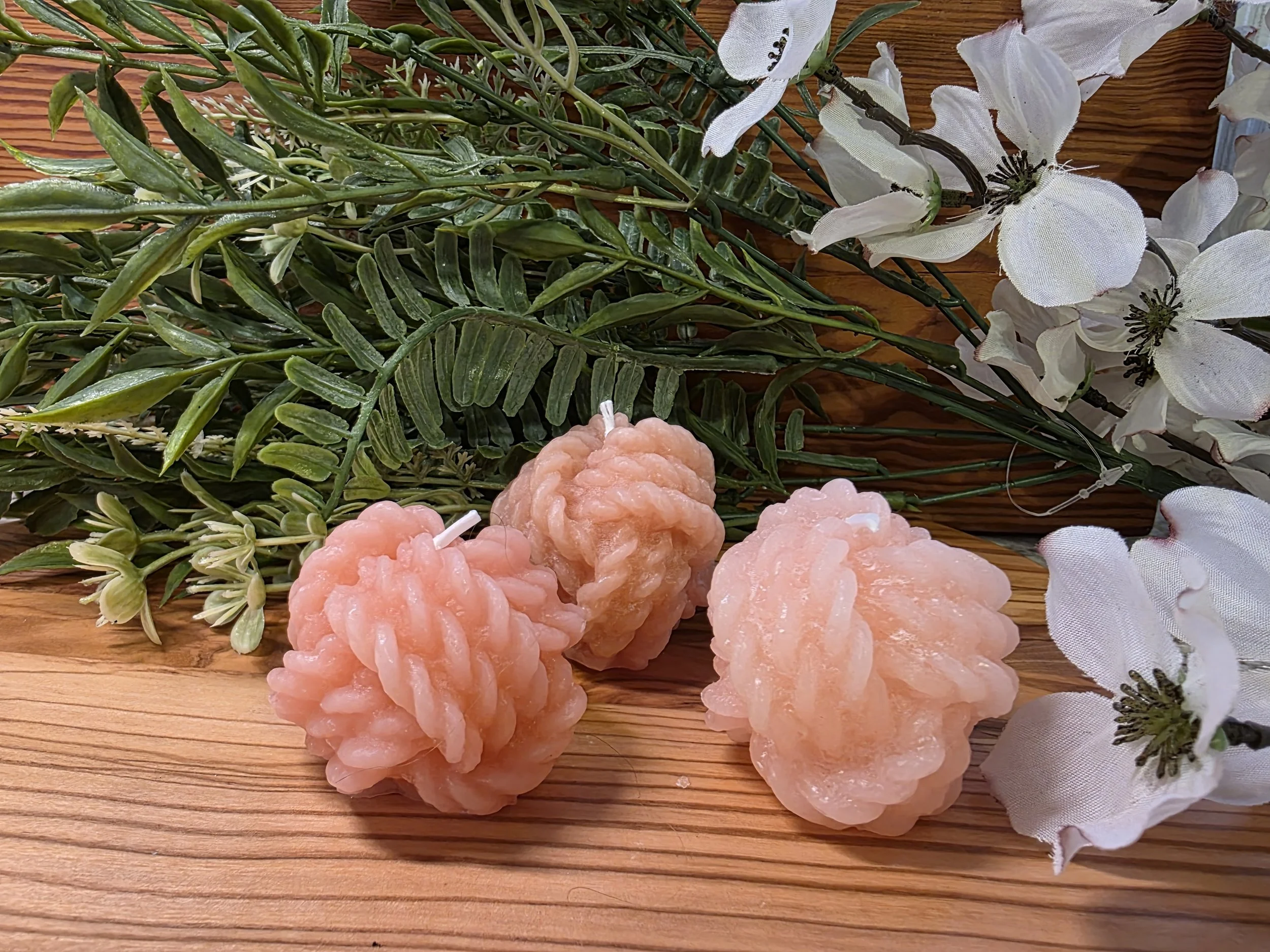 Twisted Knots Candles