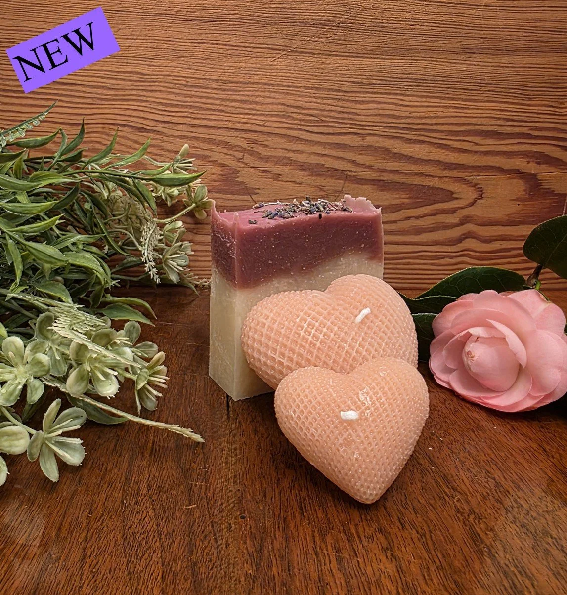 Pair of Hearts Candles & Soap Gift Set