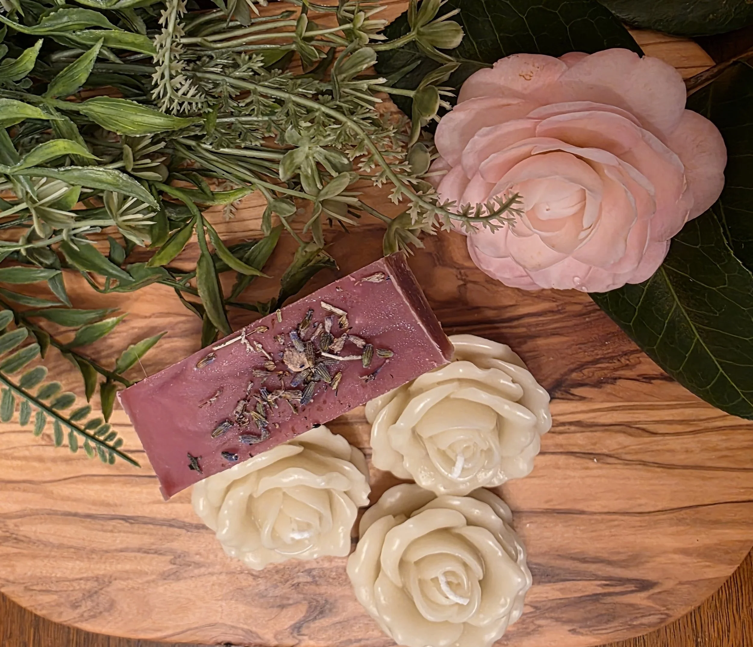Floral Candles & Soap Gift Set
