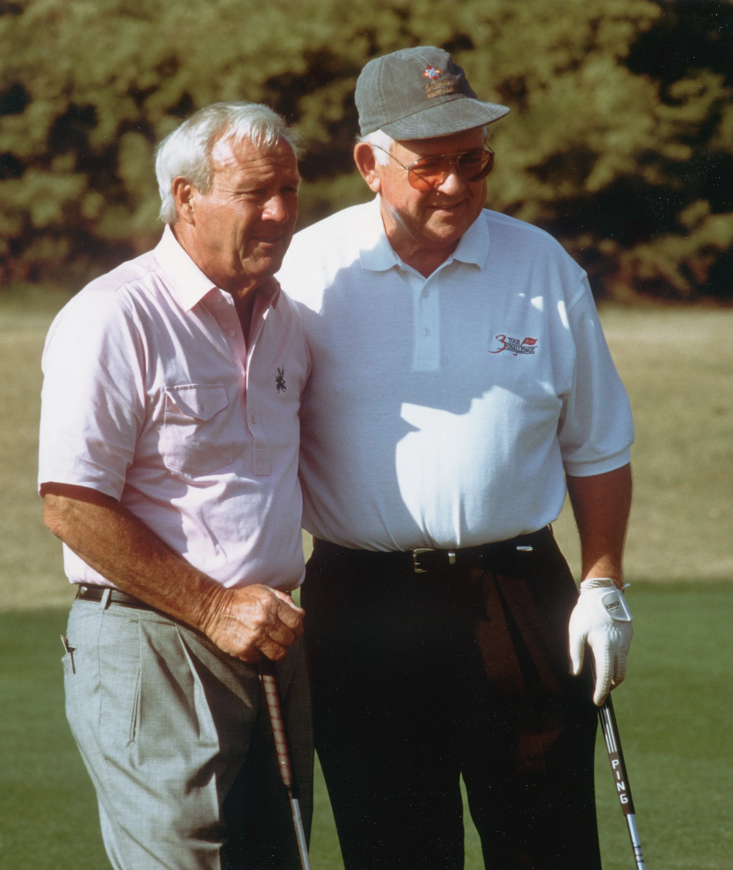 Dave Thomas, Founder of Wendy's, and golfer Arnold Palmer