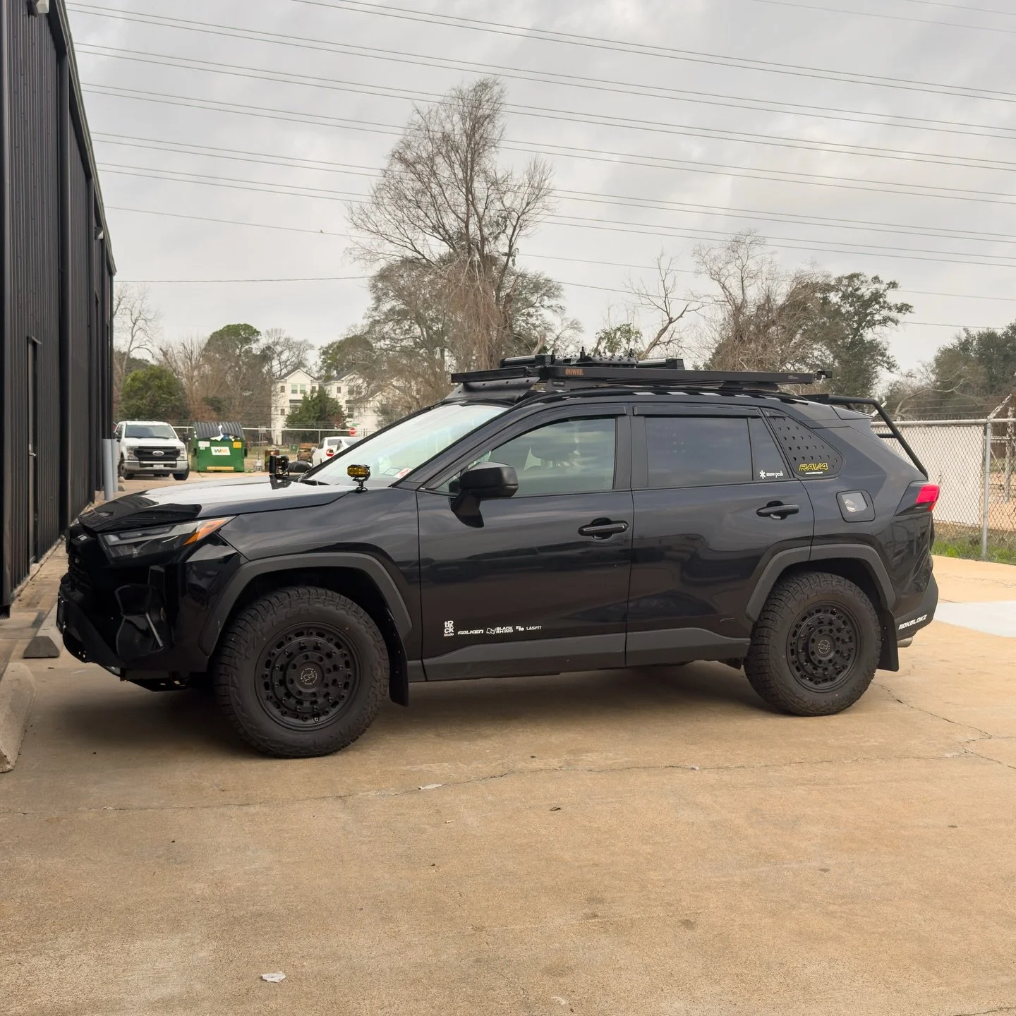 She ready for the weekend trip with @3rdcoastoverland crew