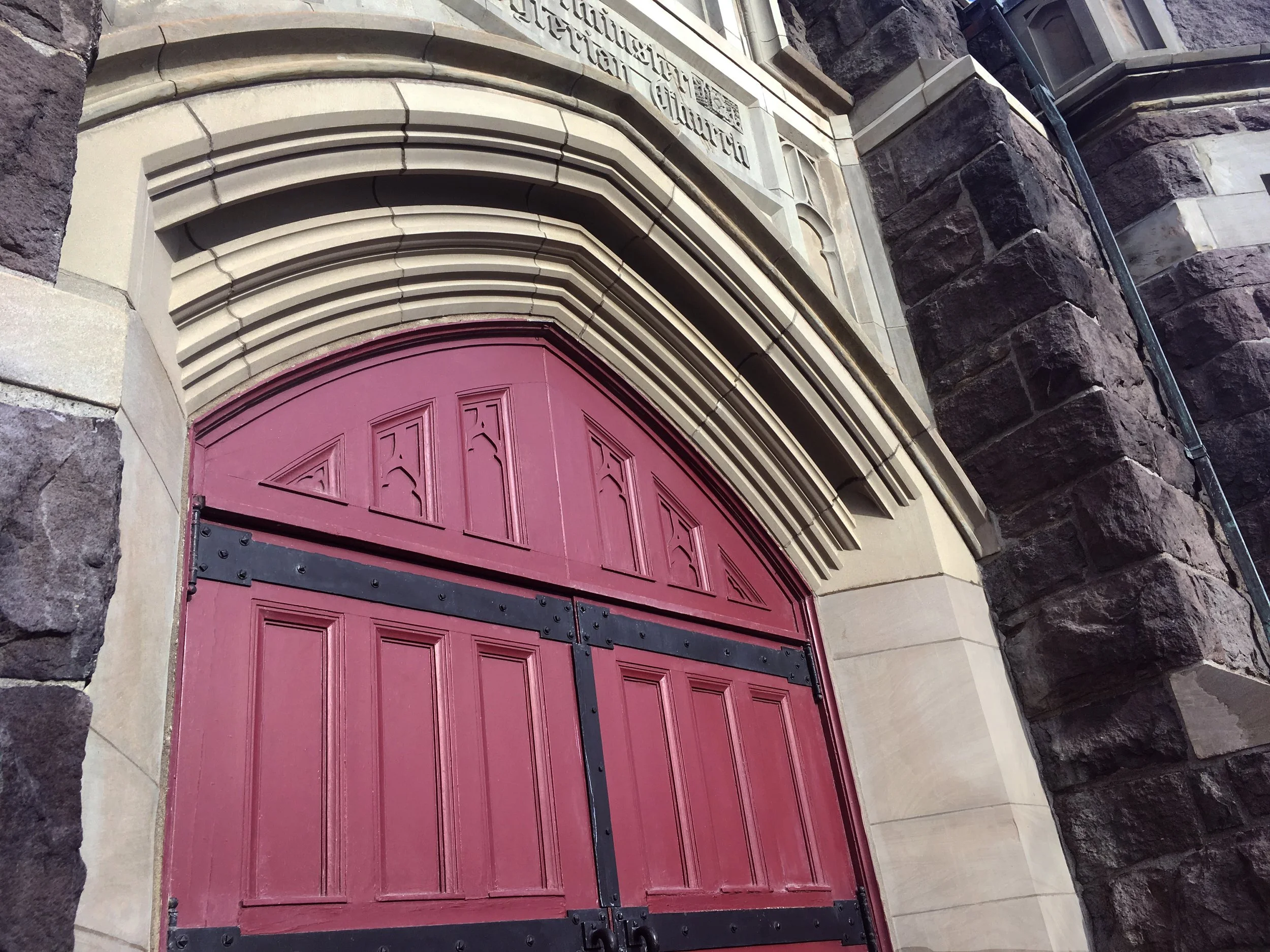 ACI_studios_westminster_church_sandstone_entry_arch_restored_GFRC.jpg