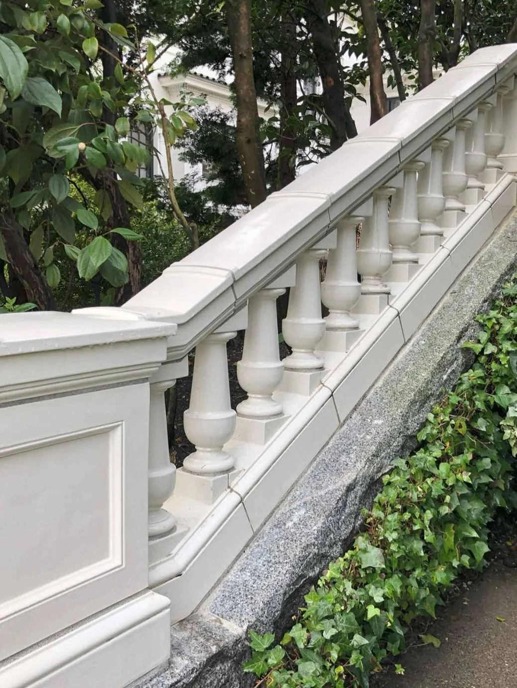 ACI_Studios_historic_rhodes_mansion_balustrading_parts_GFRC_restored_staircase.jpg