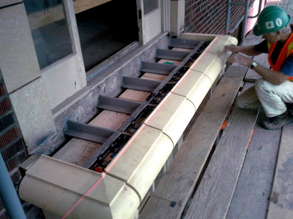 Supporting the masons with field mock-up.