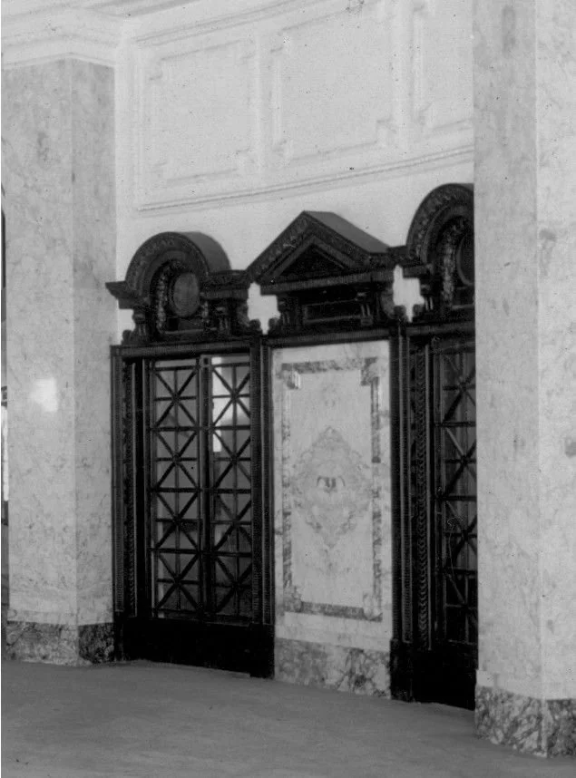 ACI_studios_King_County_Courthouse_Lobby_restoration_Historic_moulding.jpeg
