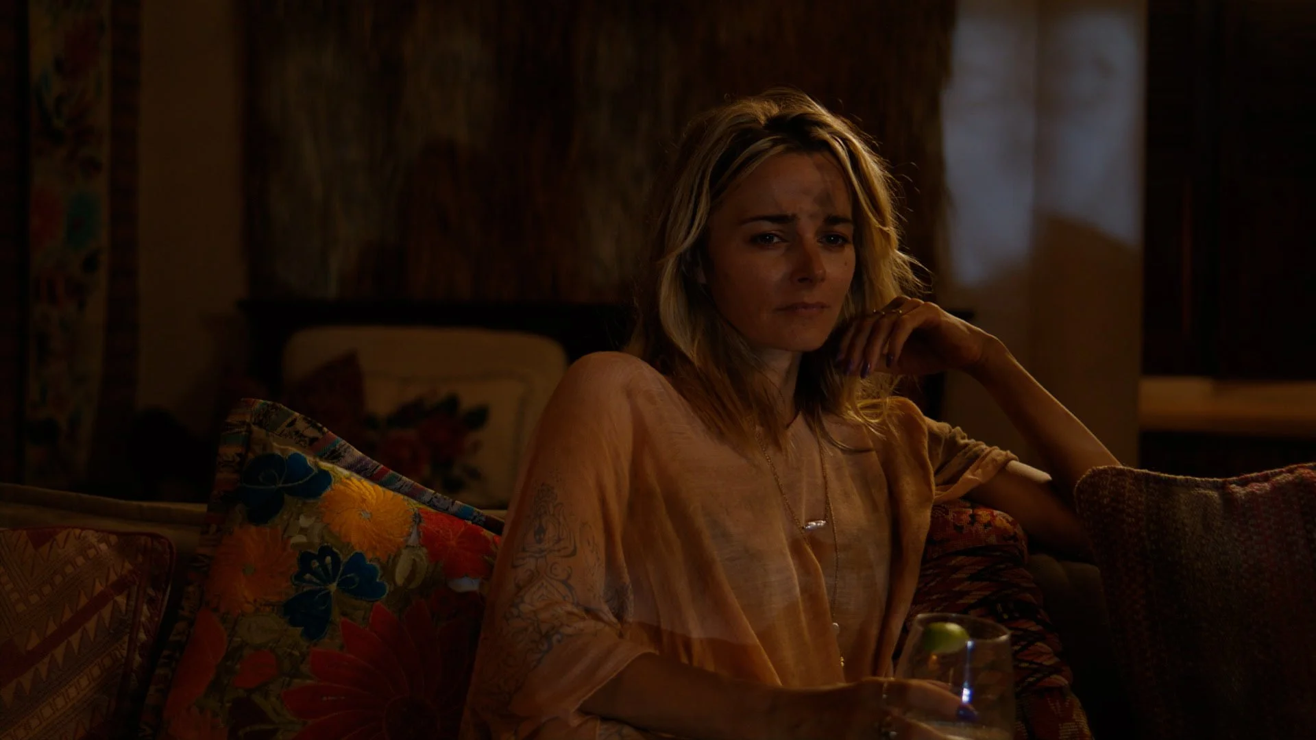 SC 91 - 120.02_51_42_17.Still004.jpg