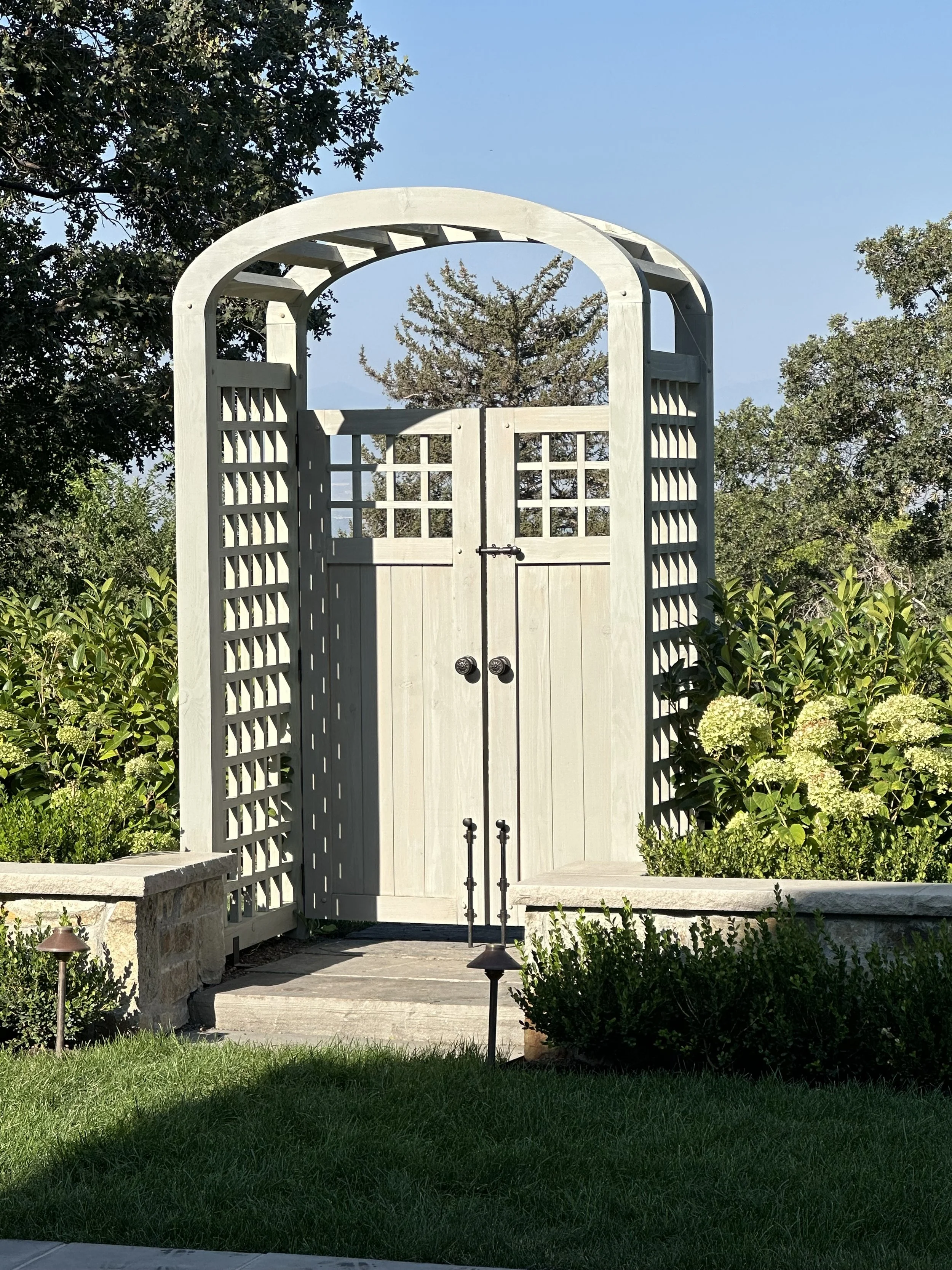 Backyard Trellace and Pergola install for pool and backyard.