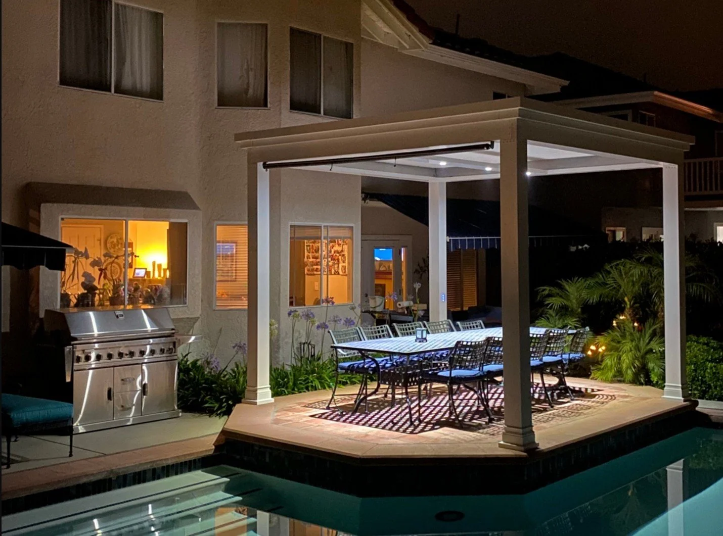 Website outdoor timber pergola pic 18.jpg