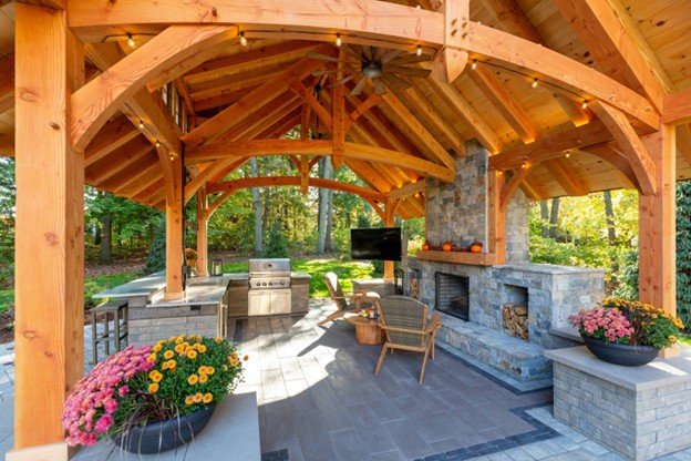 Website outdoor timber truss pic 9.jpg