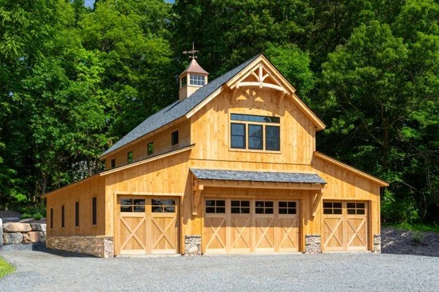Website outdoor timber barn pic 23.jpg