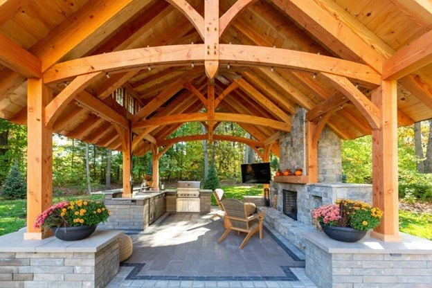 Website outdoor indoor timber commercial pergola pic 38.jpg