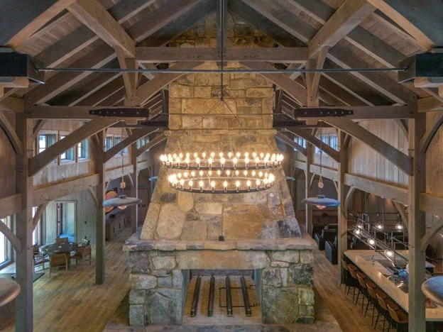 Website outdoor timber barn pic 22.jpg