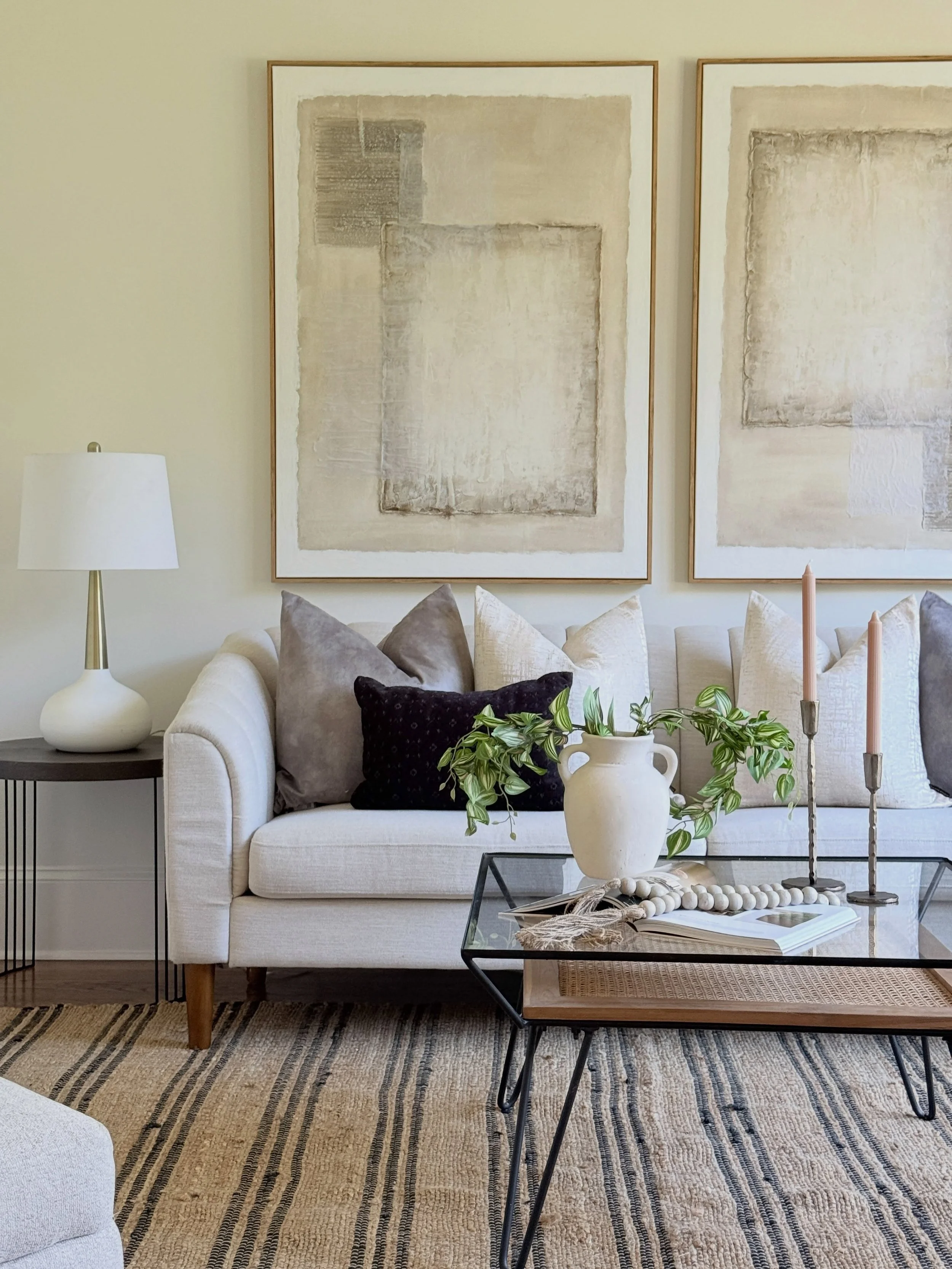 Consider this your sign that staging is about more than filling empty rooms. It&rsquo;s about helping someone walk in and immediately see themselves living here ✨🤎🏡