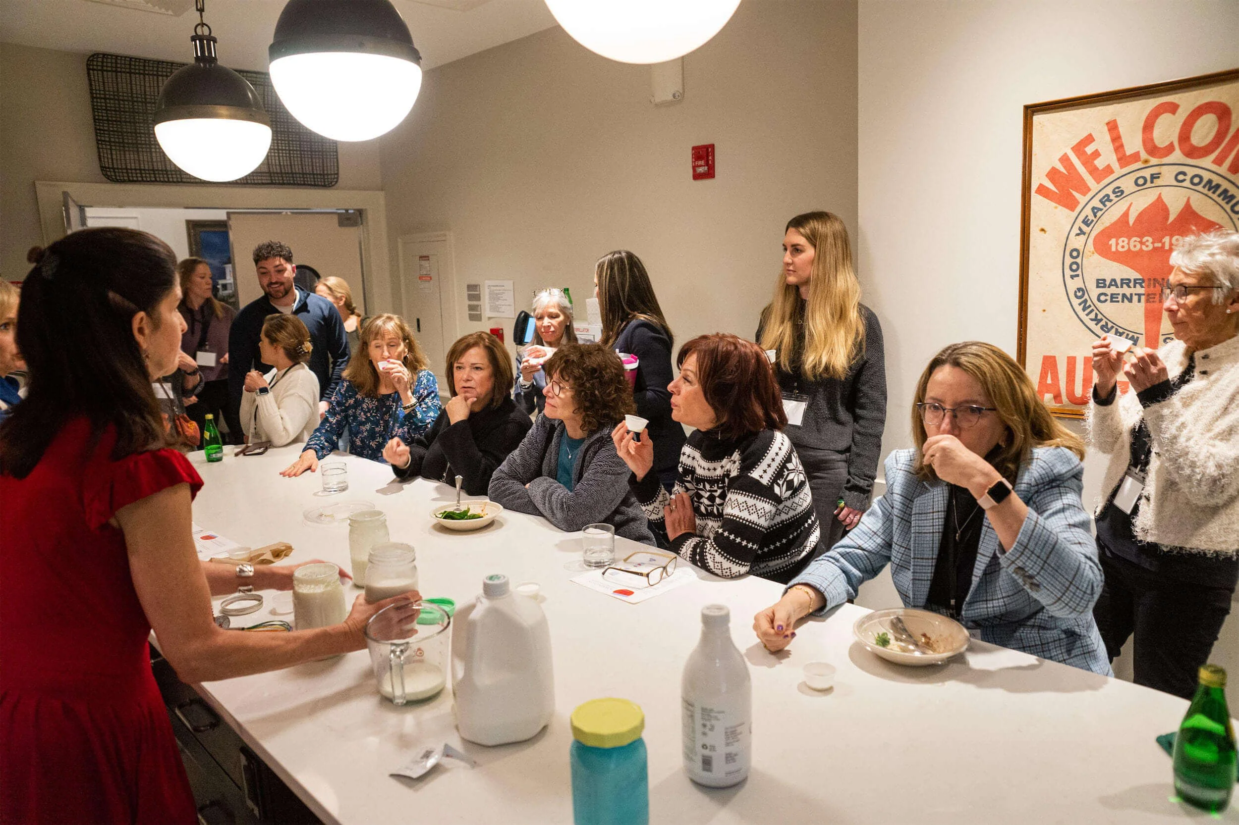 BHWS23 cochairs kitchen with class.jpg