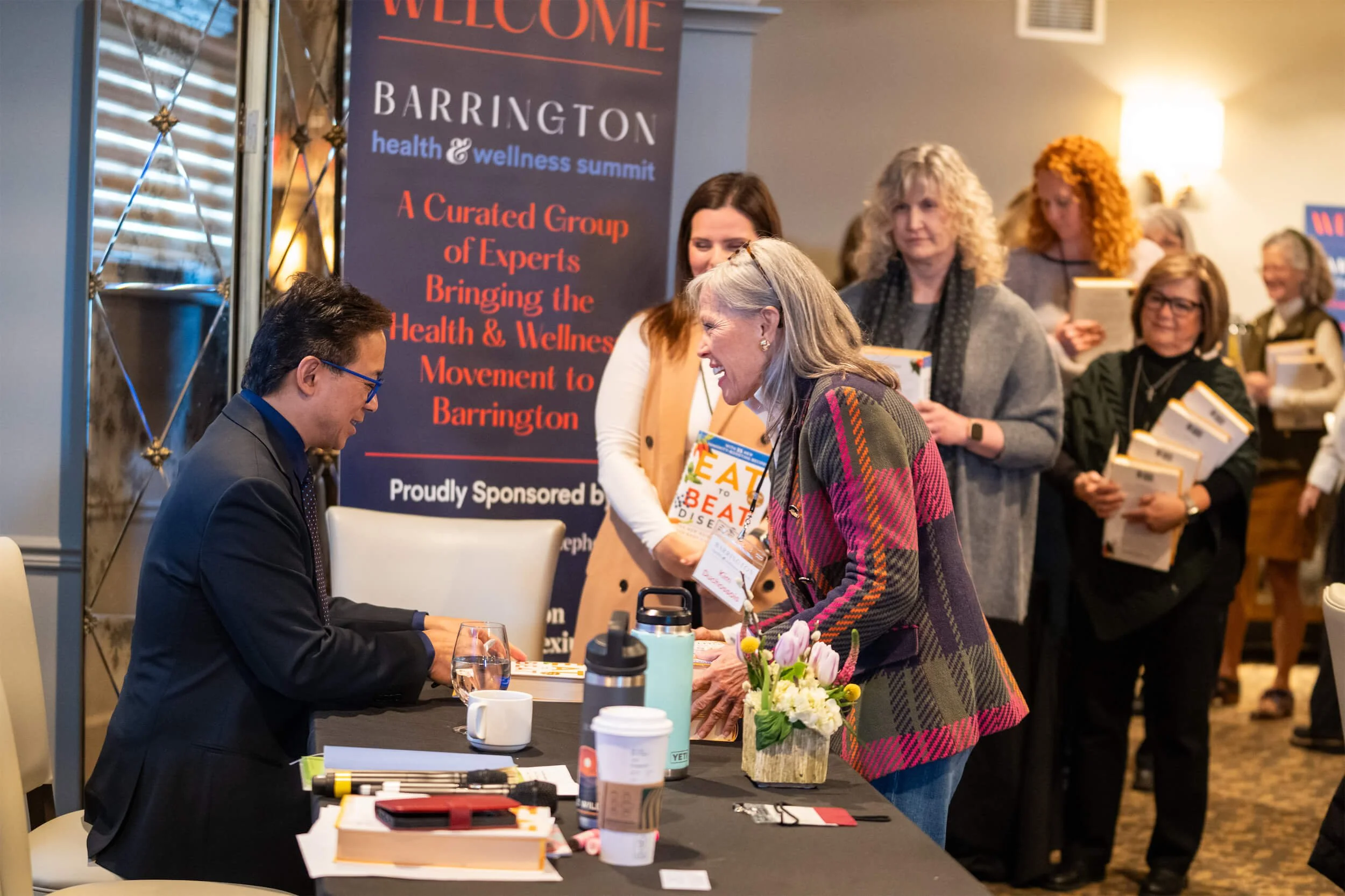 BHWS24 Li book sighn line kim.jpg