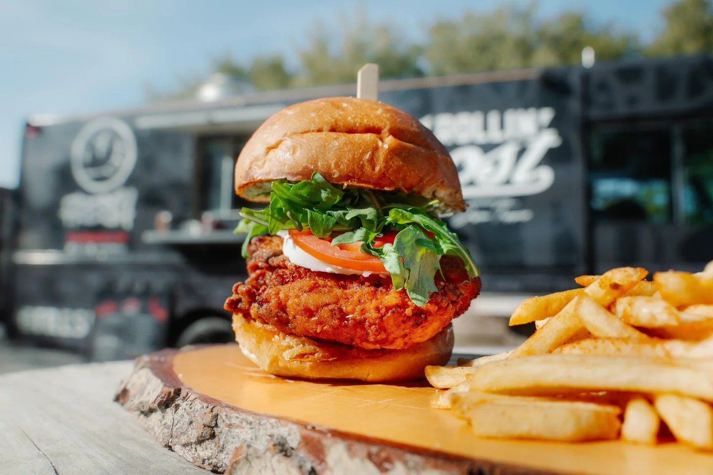 Sunday cravings? Hatch Me If You Can. 👻🍔

Crispy chicken, fresh toppings, a perfectly toasted bun, and a side of fries. This one's got everything you need to end the weekend on a delicious note.

Come grab yours from the Rollin Ghost truck today fr