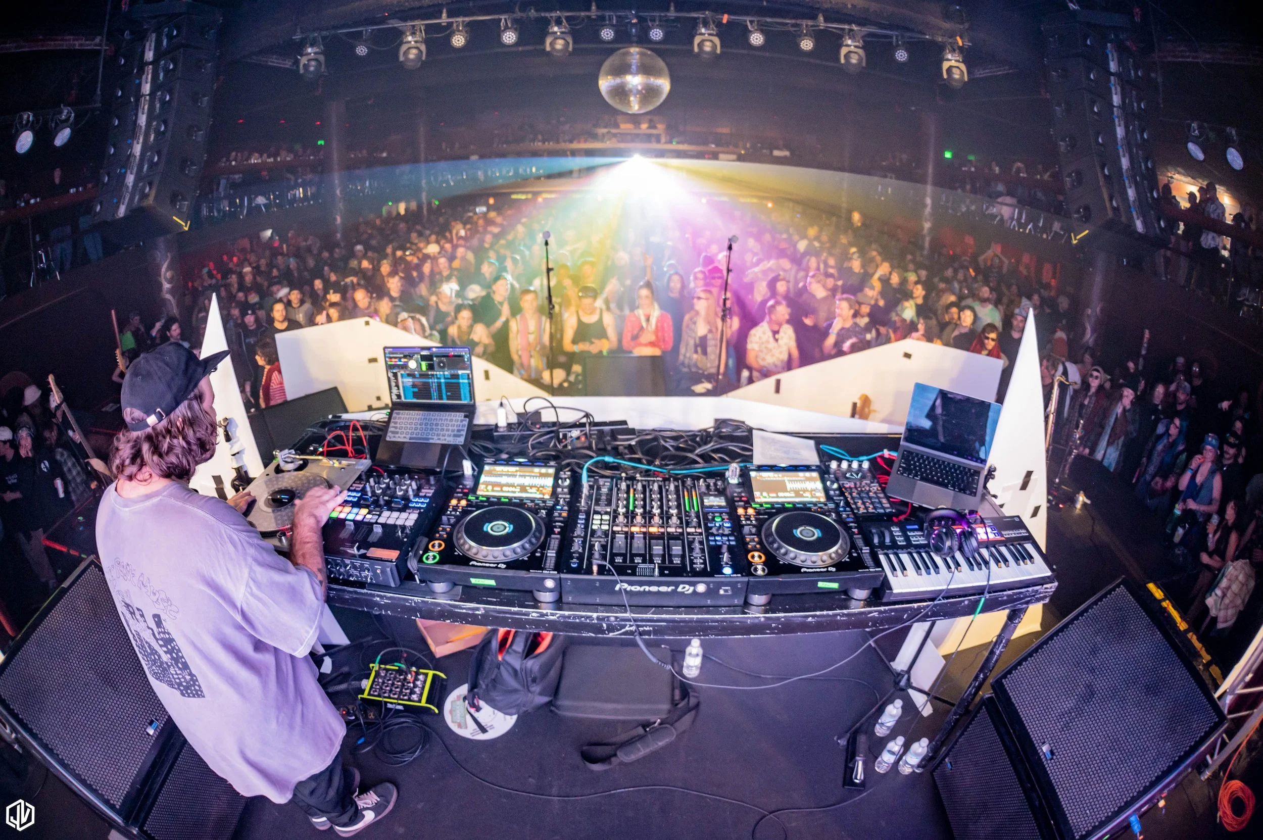 pheel. live at cervantes 12/13/25