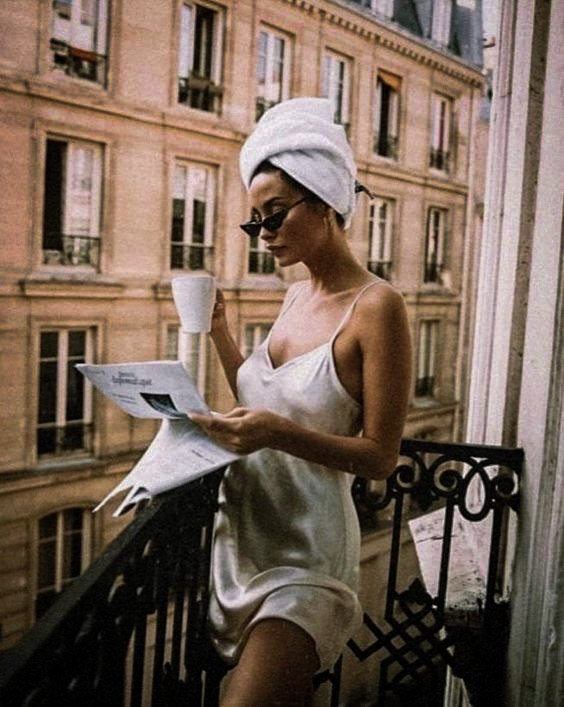 The Art of Effortless: Skin First