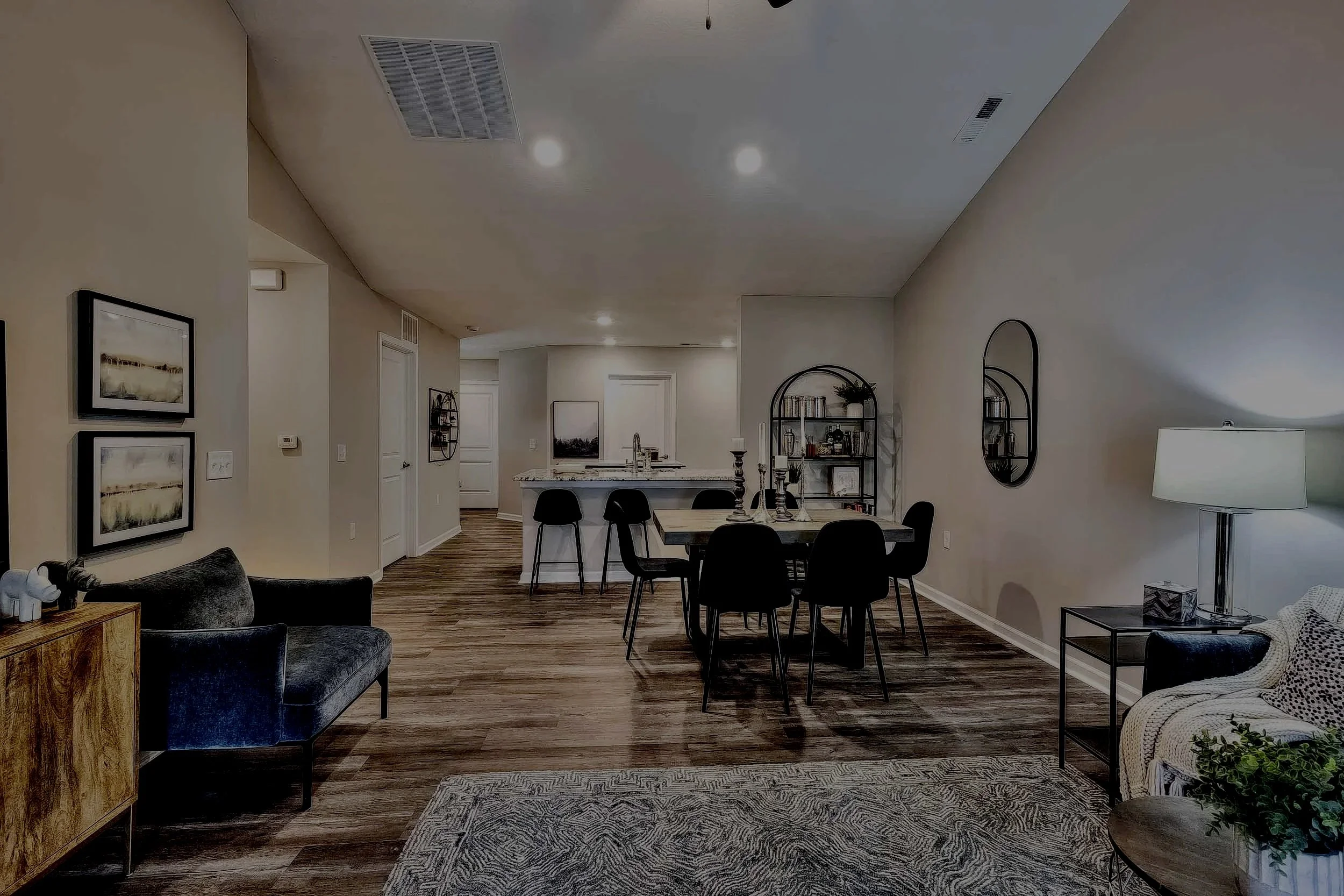 Single story home unit