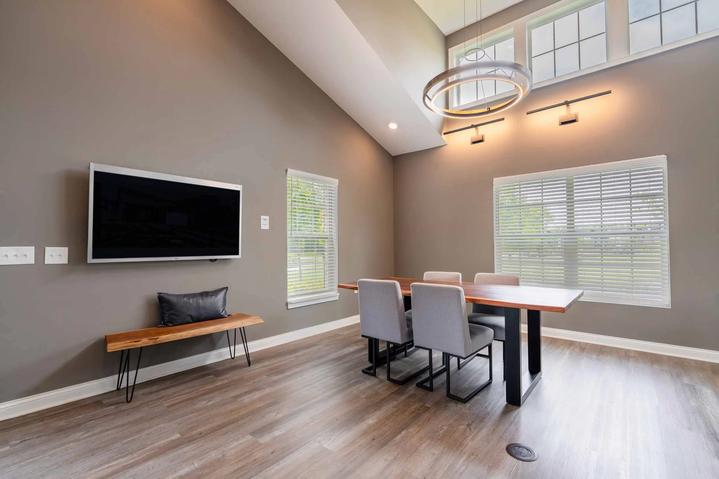 The Residences at Eastwood | Apartment Homes in Reynoldsburg, OH | Business Center