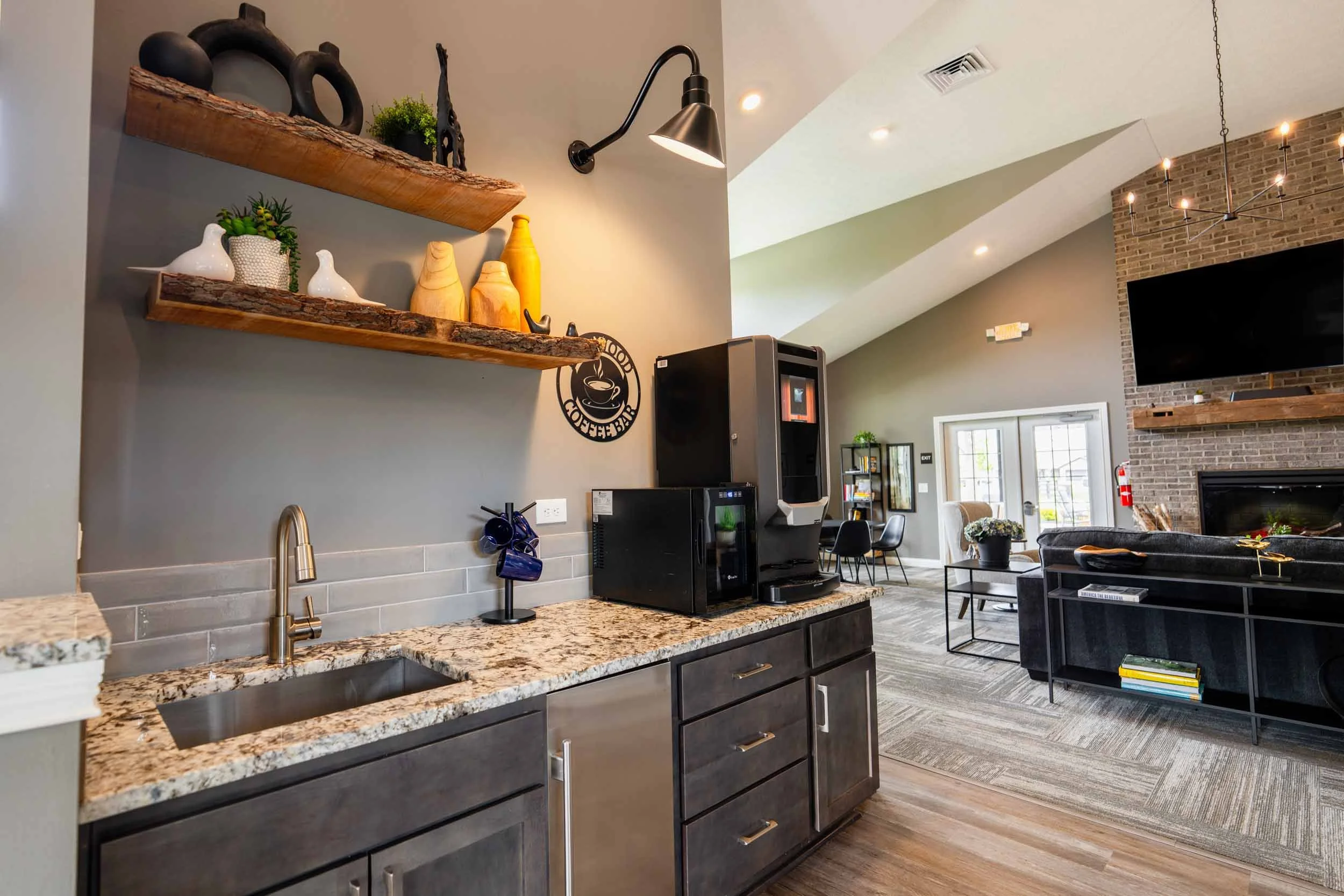 The Residences at Eastwood | Apartment Homes in Reynoldsburg, OH | Coffee Bar