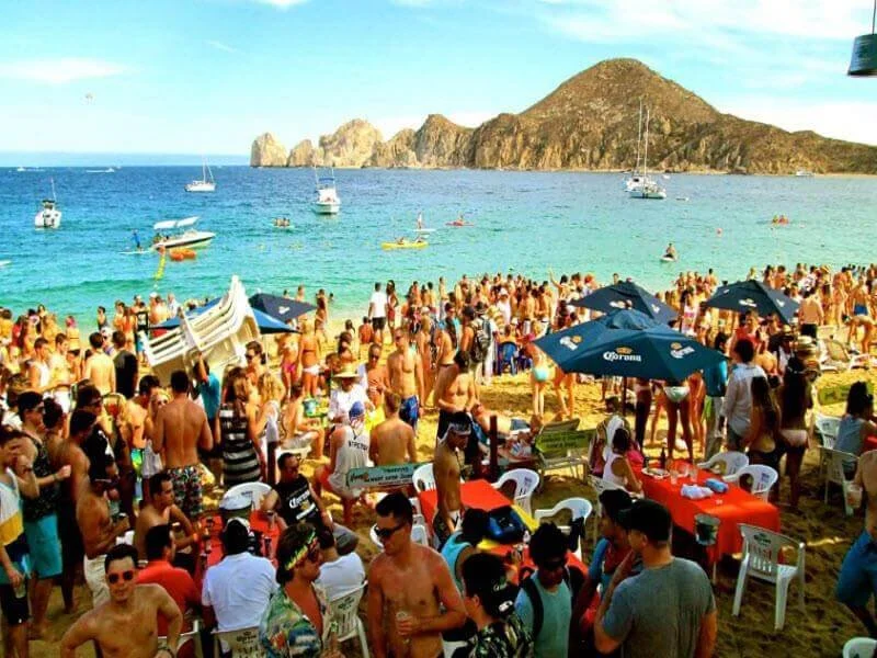 Looking at the water from the crowed at Mango deck